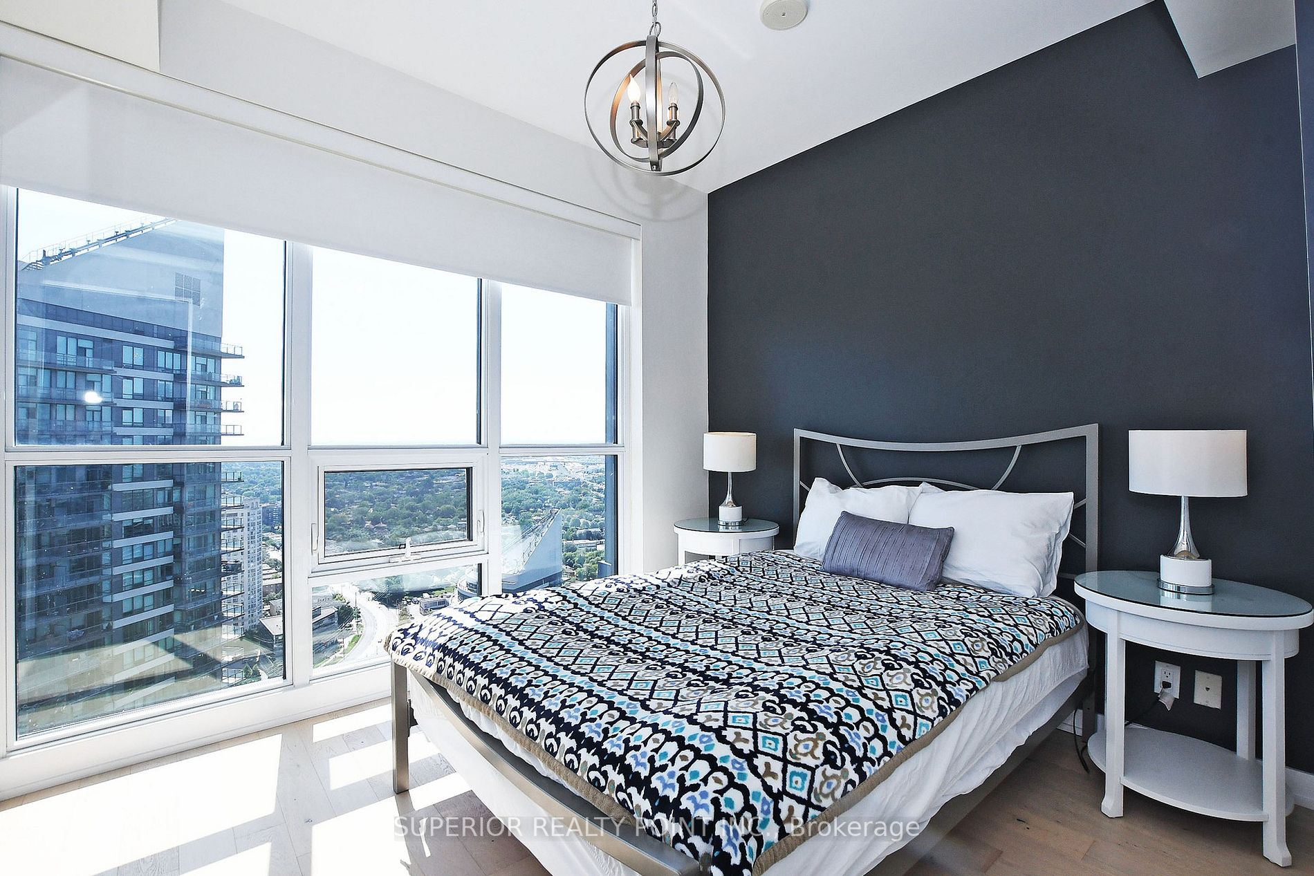 2212 Lakeshore Blvd W, #Lph03