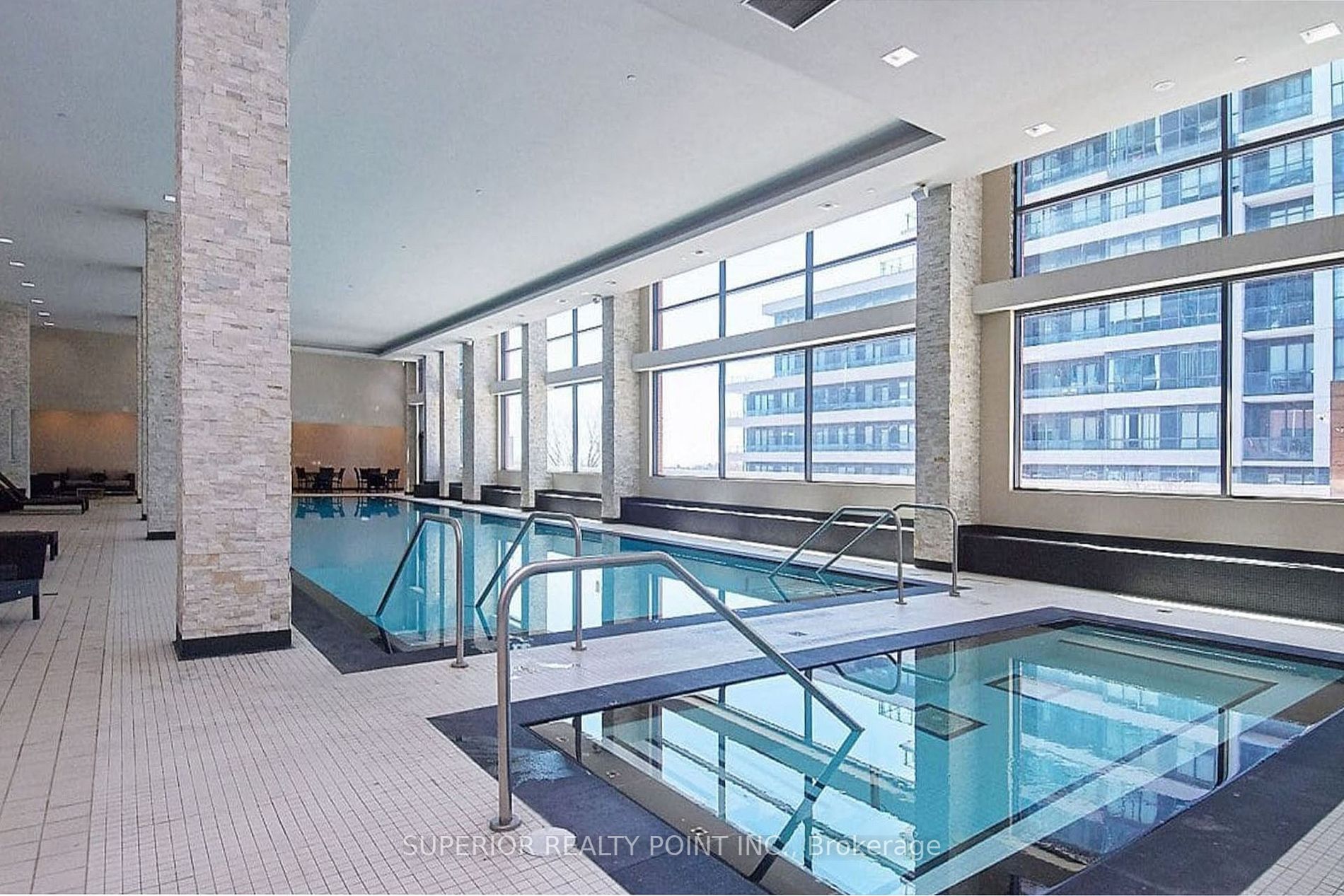 2212 Lakeshore Blvd W, #Lph03