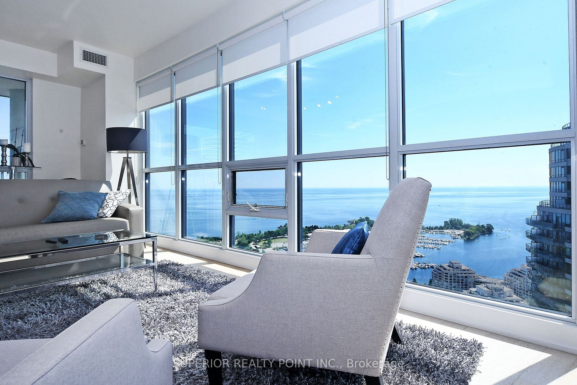 2212 Lakeshore Blvd W, #Lph03