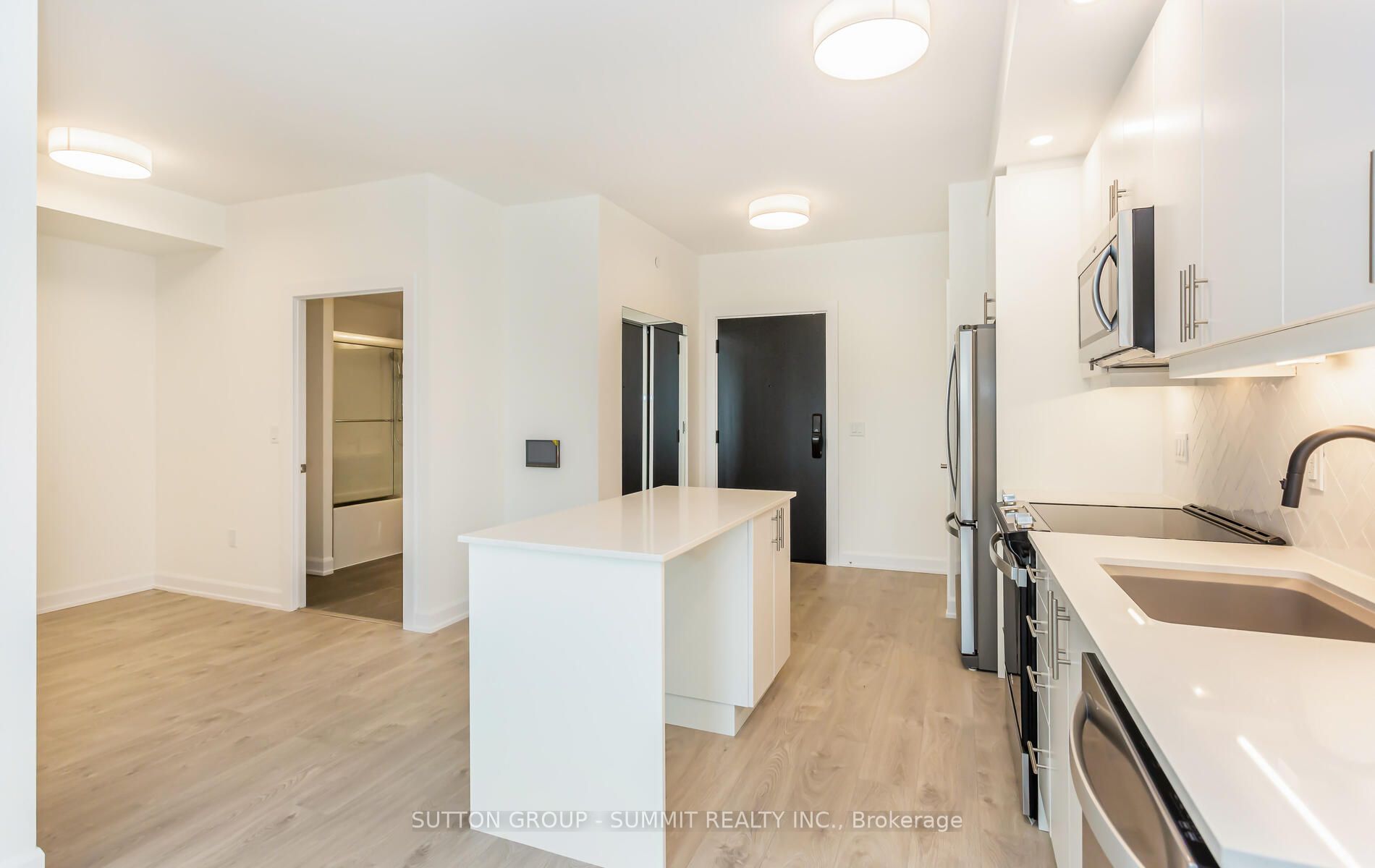 3200 William Coltson Avenue, #414