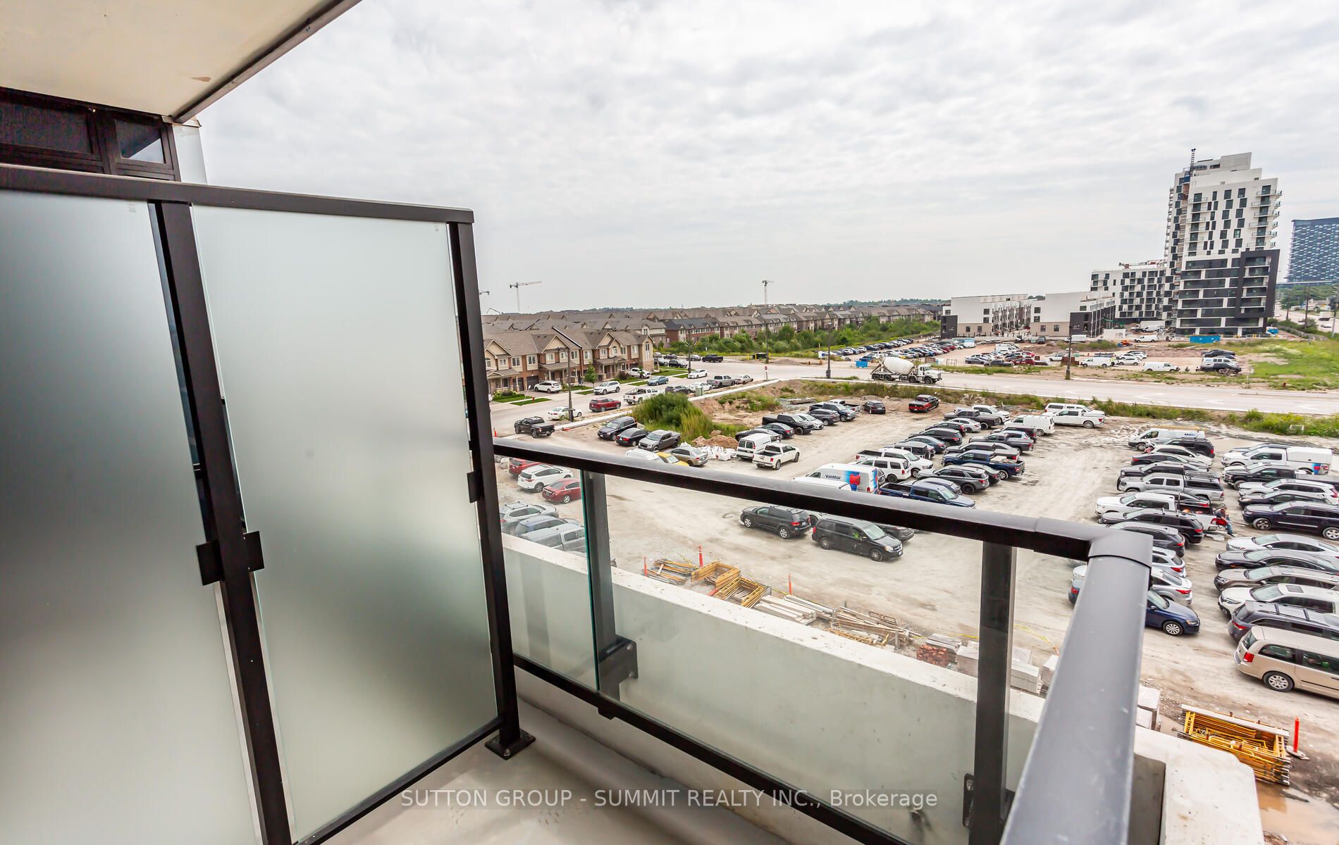 3200 William Coltson Avenue, #414