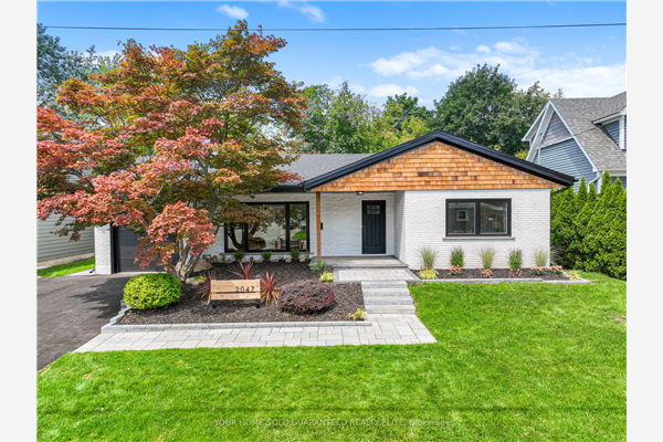 2047 Victoria Ave, Burlington