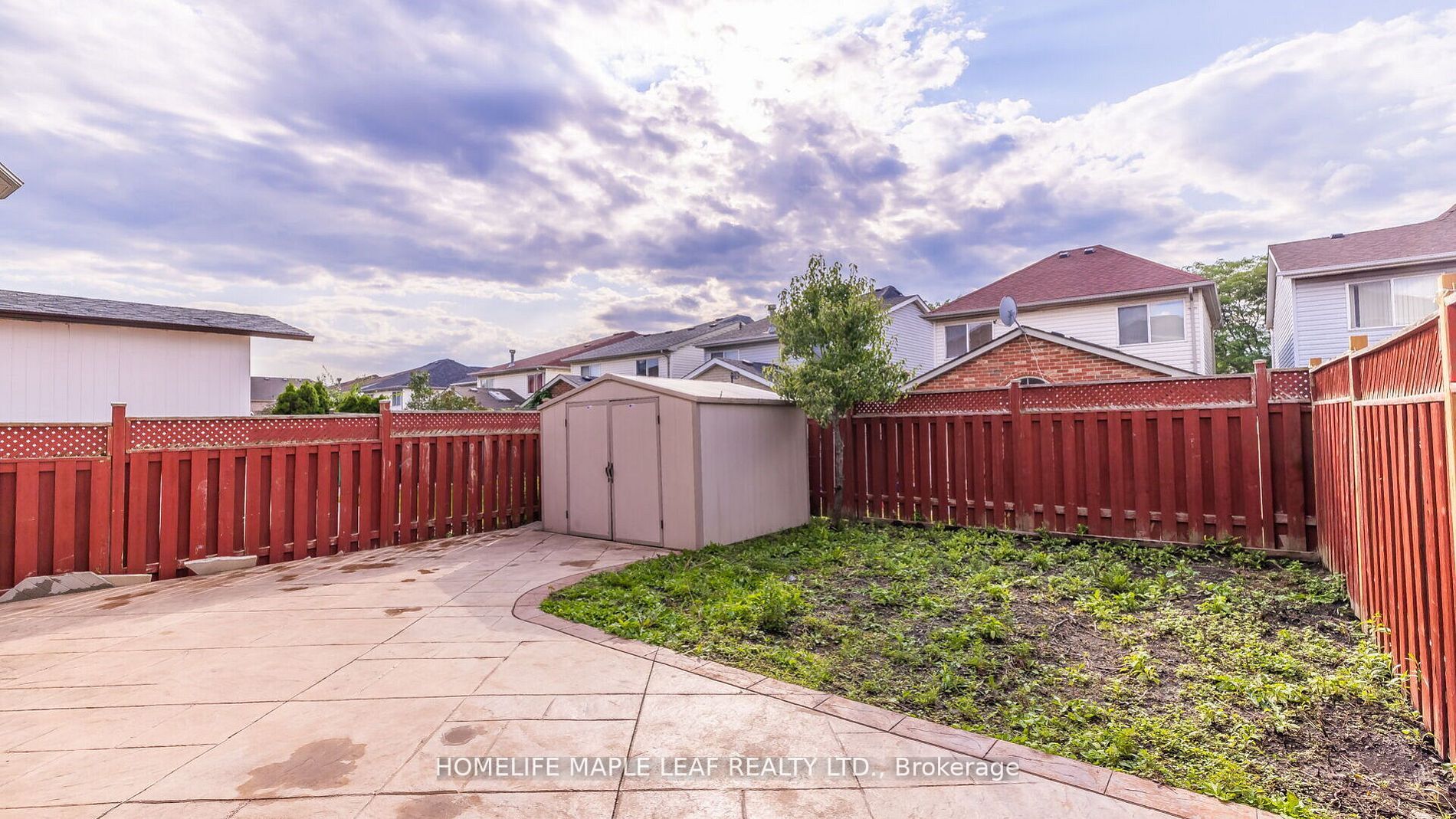 6 Oatfield Road