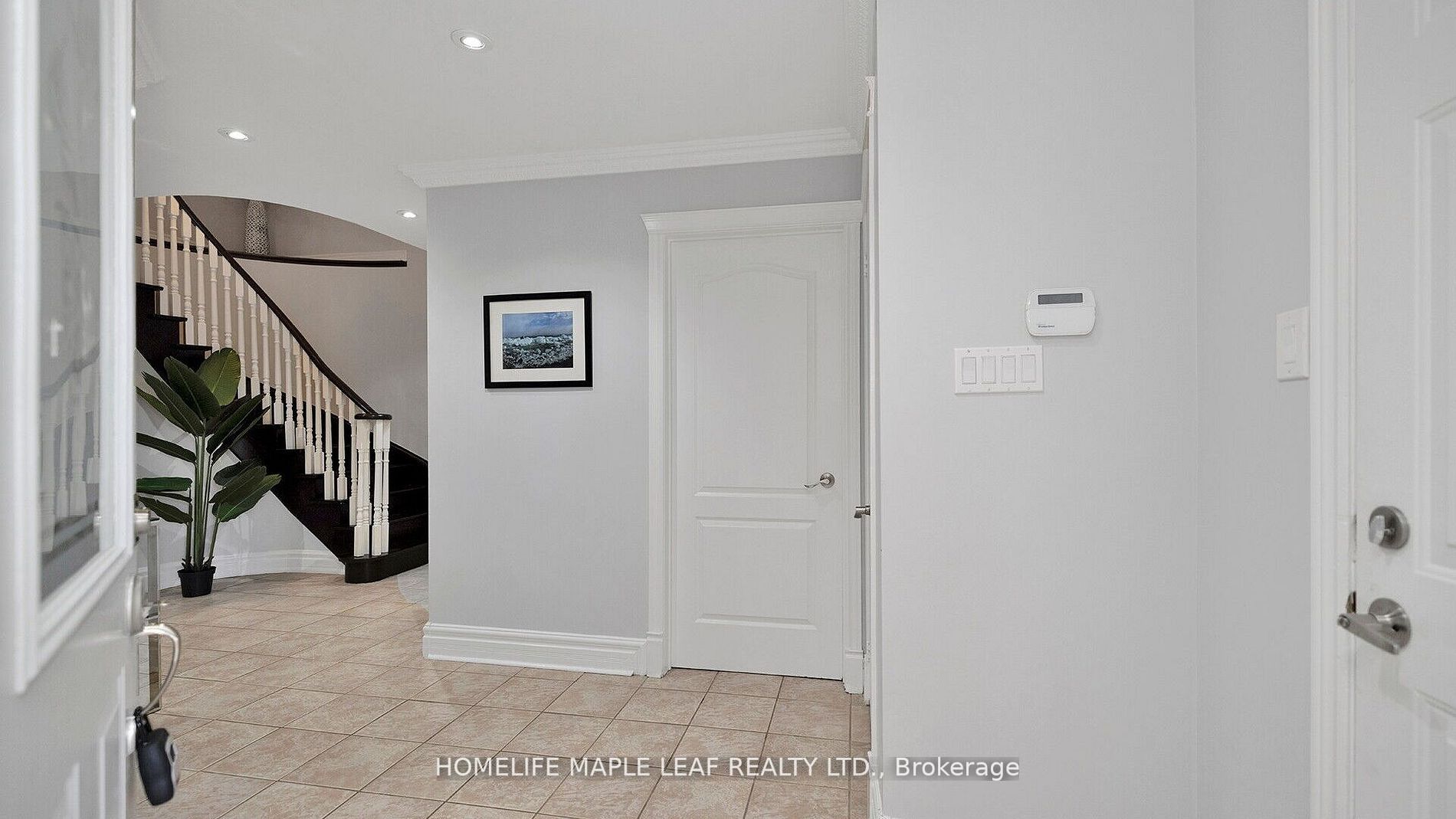 6 Oatfield Road