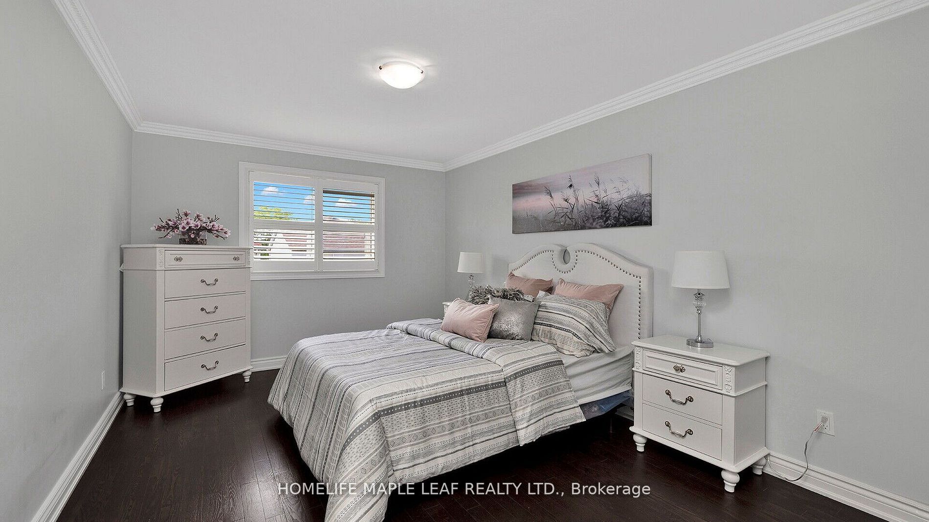 6 Oatfield Road