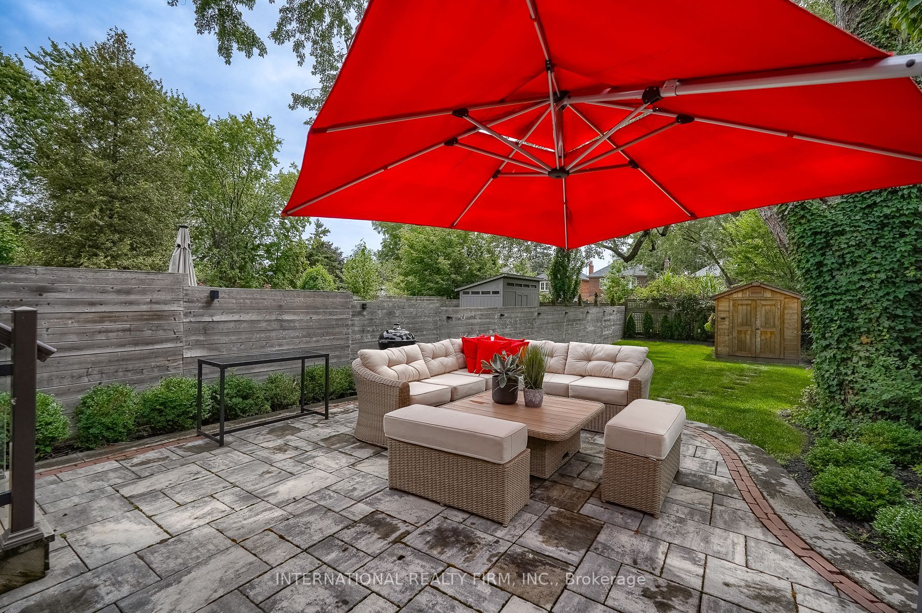 6B Shamrock Avenue