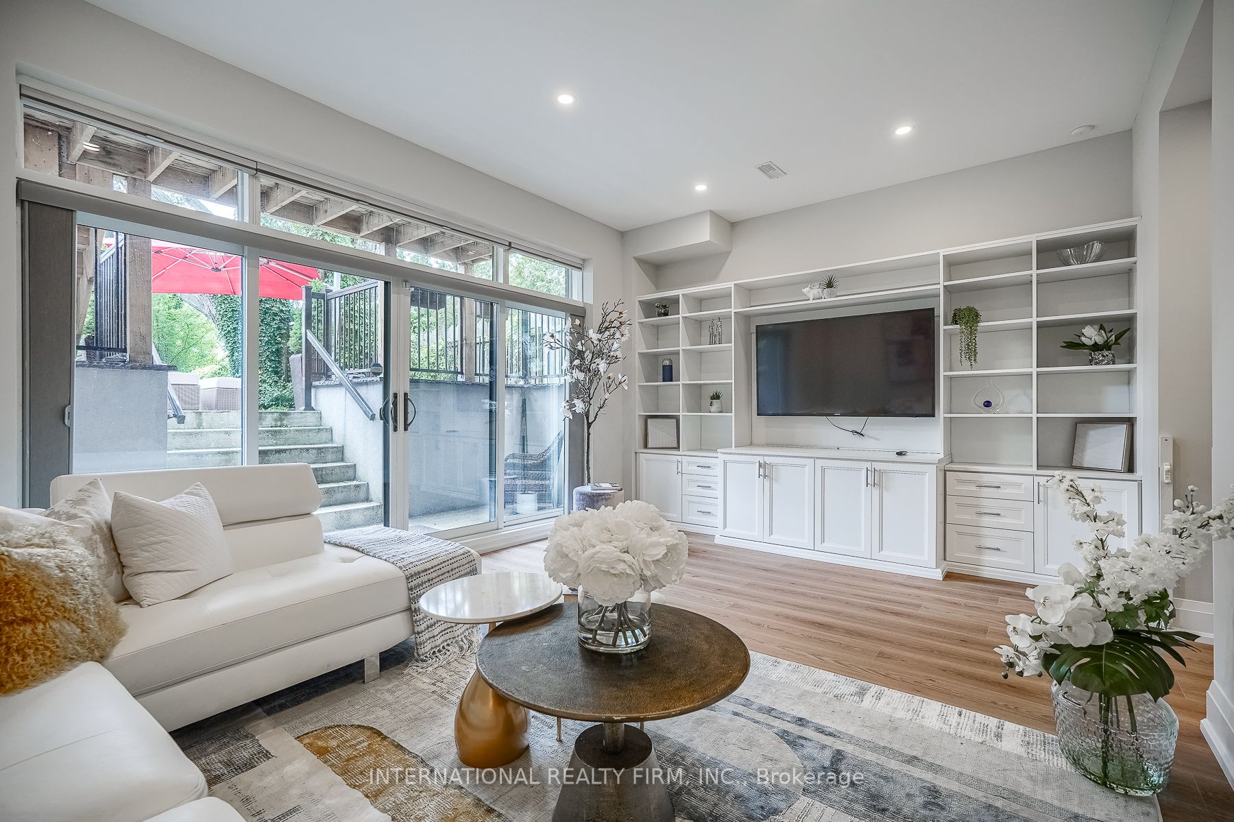 6B Shamrock Avenue