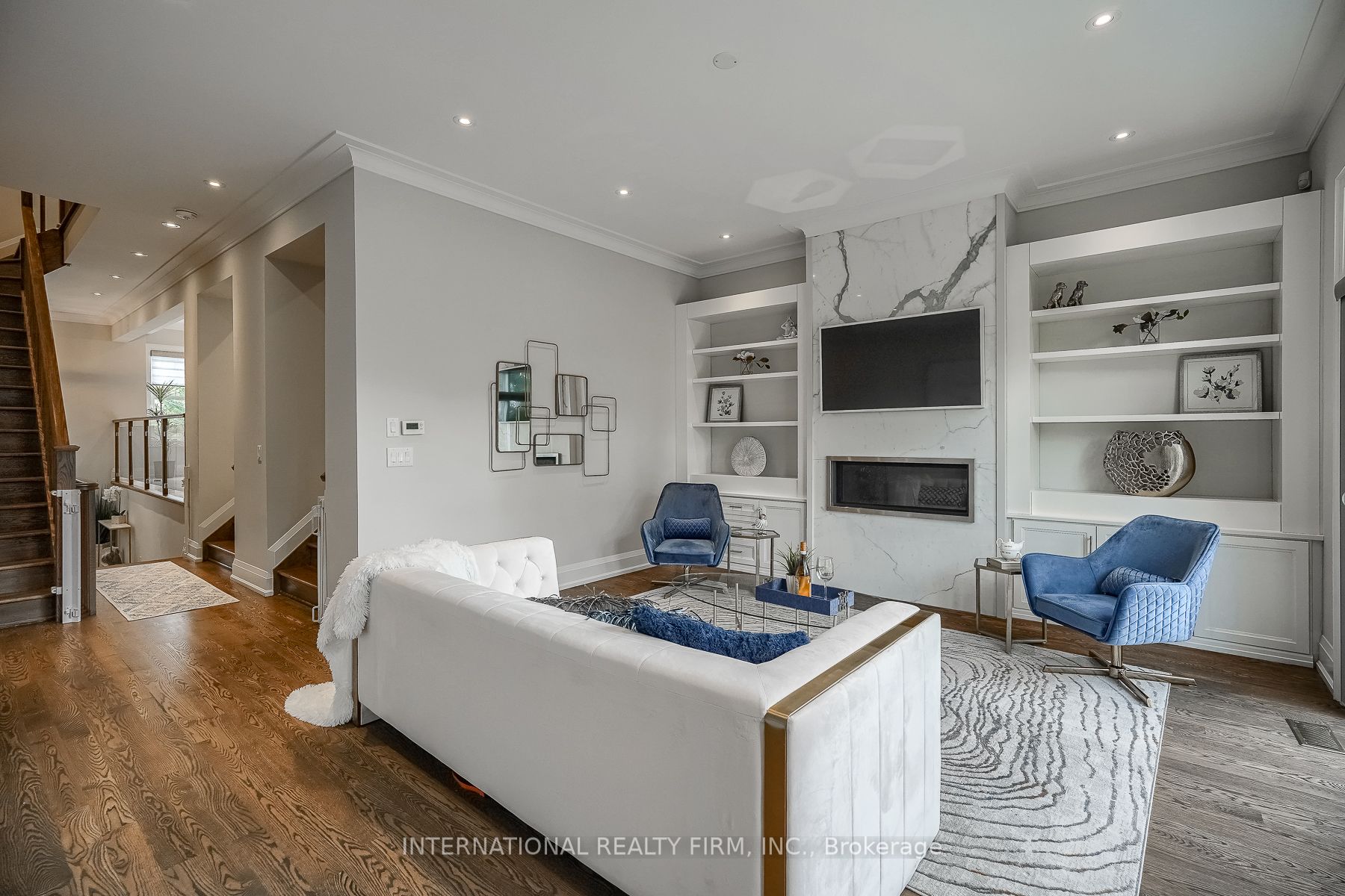 6B Shamrock Avenue