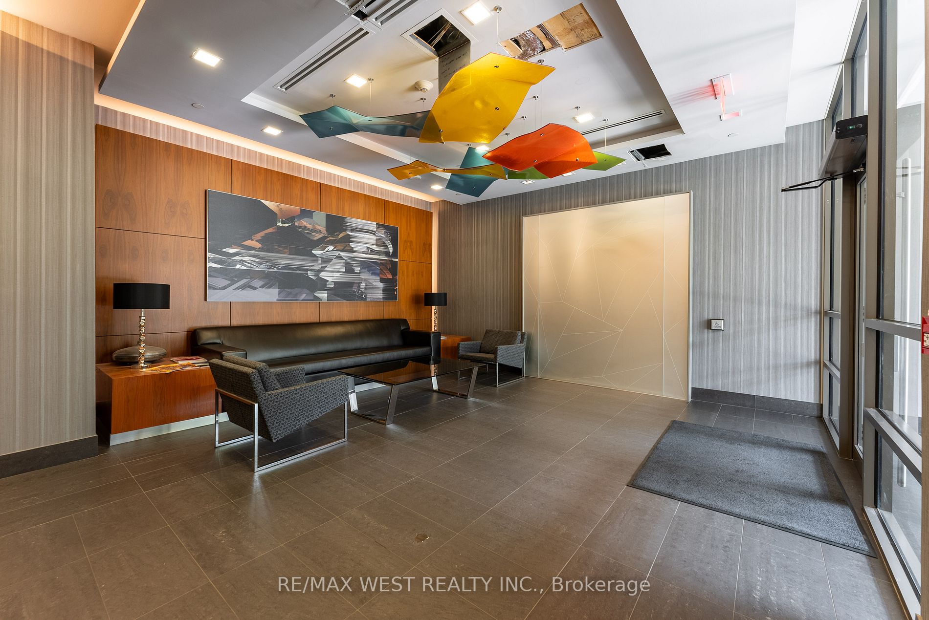 8 Fieldway Rd, #516