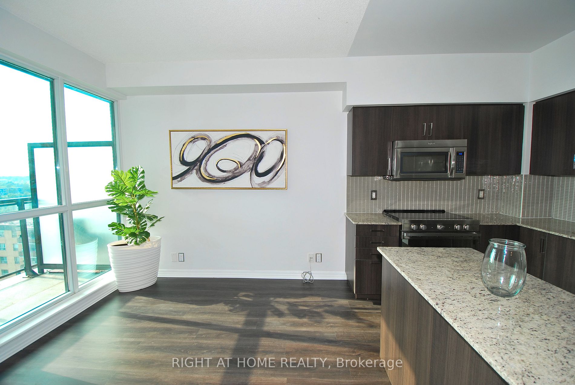 Listing W6753038 - Large Photo # 15