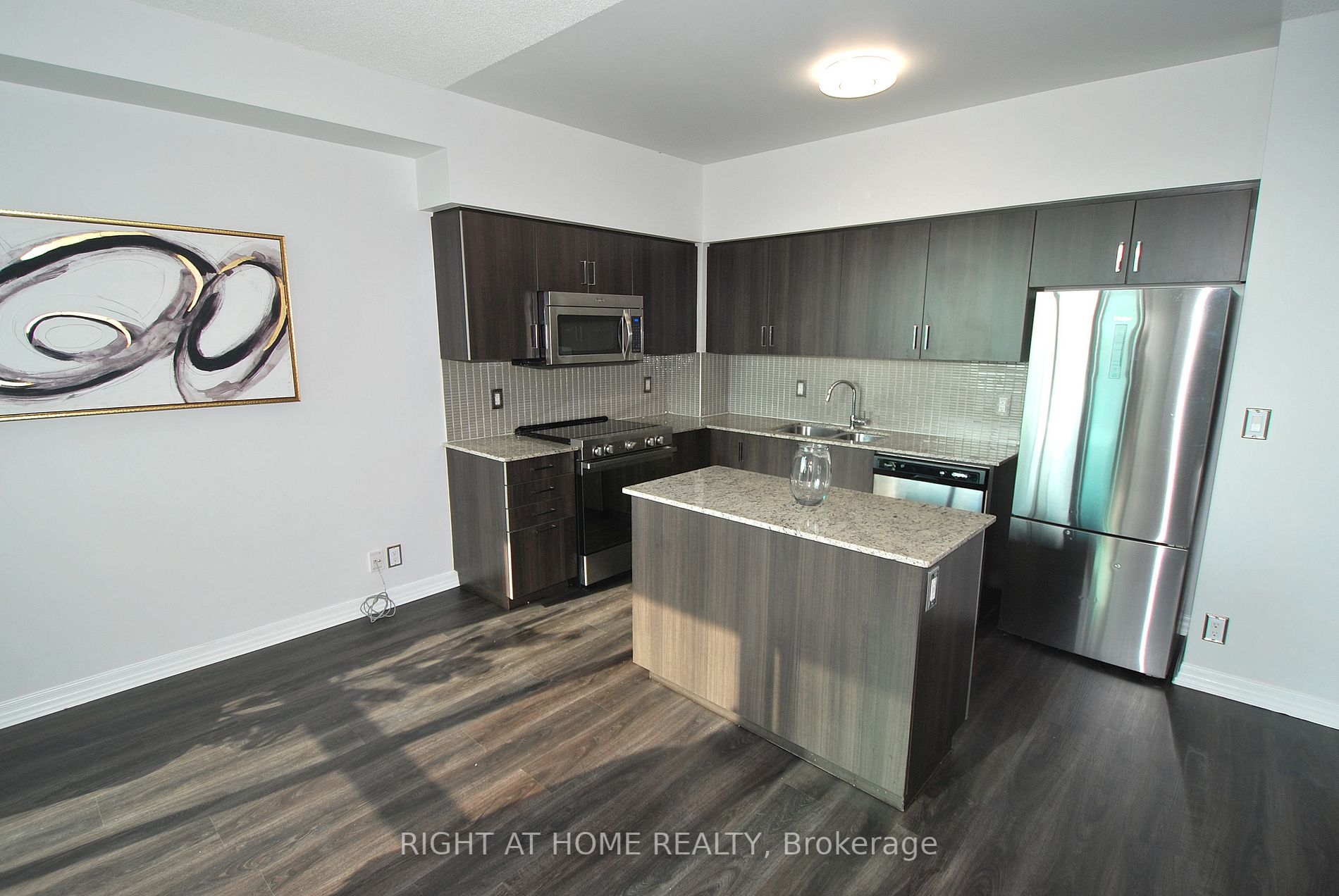 Listing W6753038 - Large Photo # 12