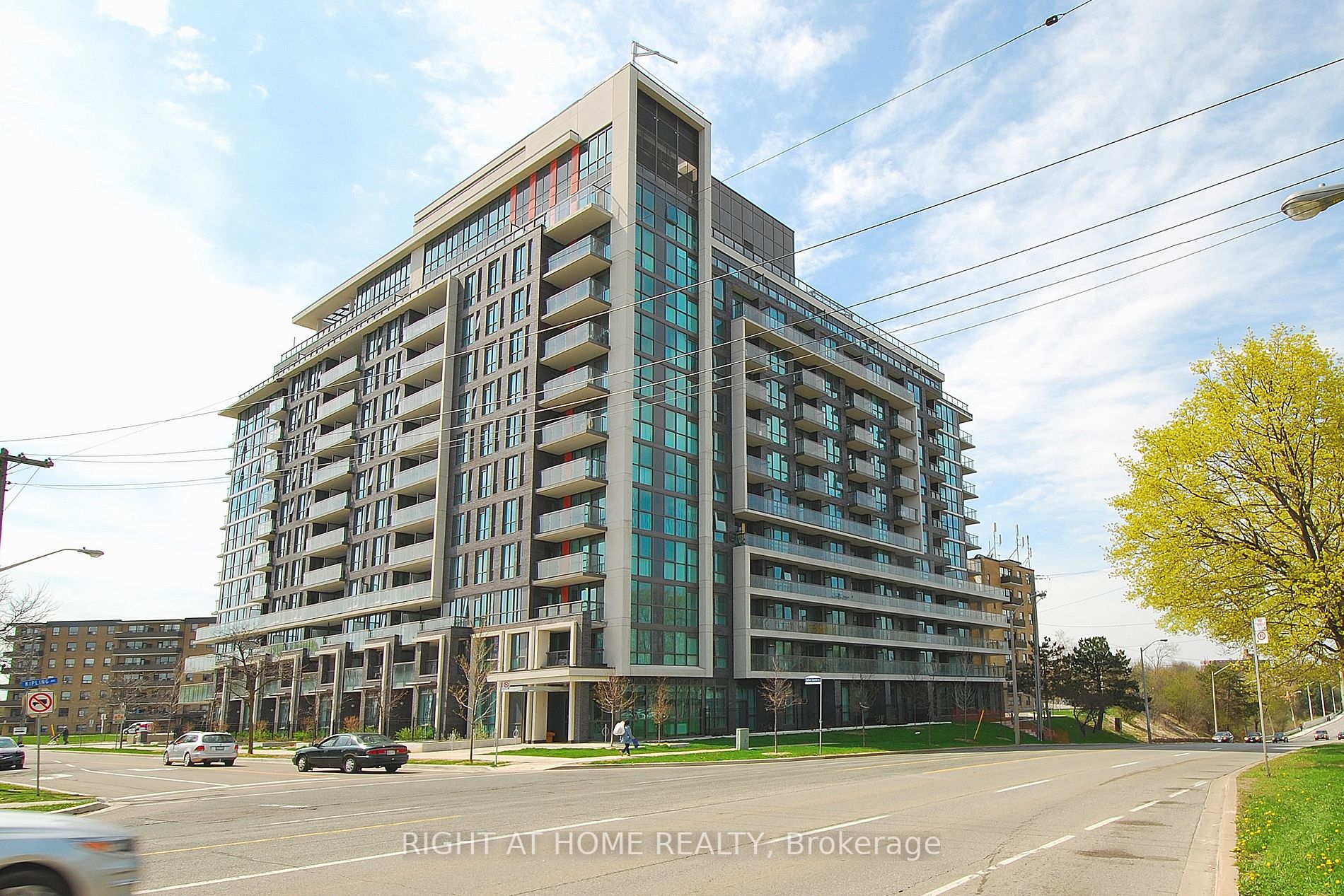 Listing W6753038 - Large Photo # 1