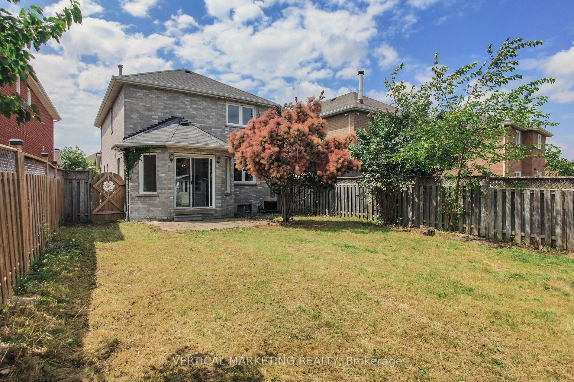 6187 Mccracken Dr
