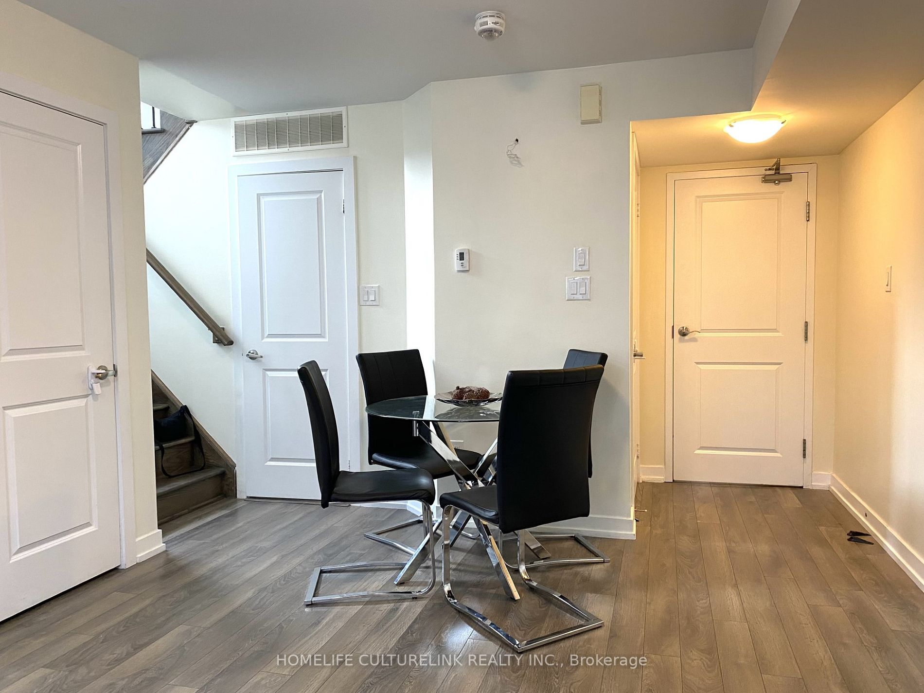 100 Parrotta Dr, #89