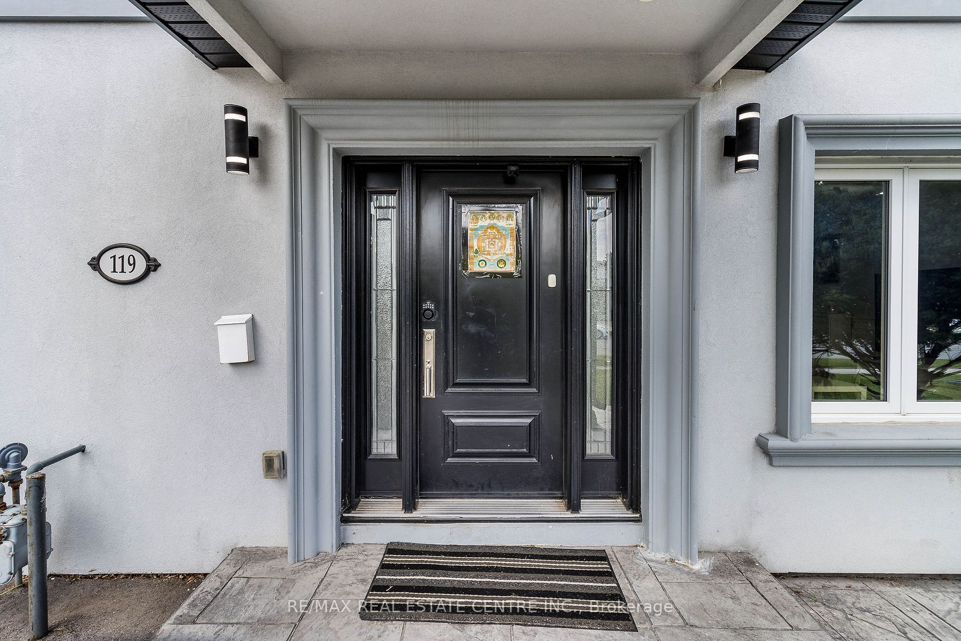 119 Madoc Dr