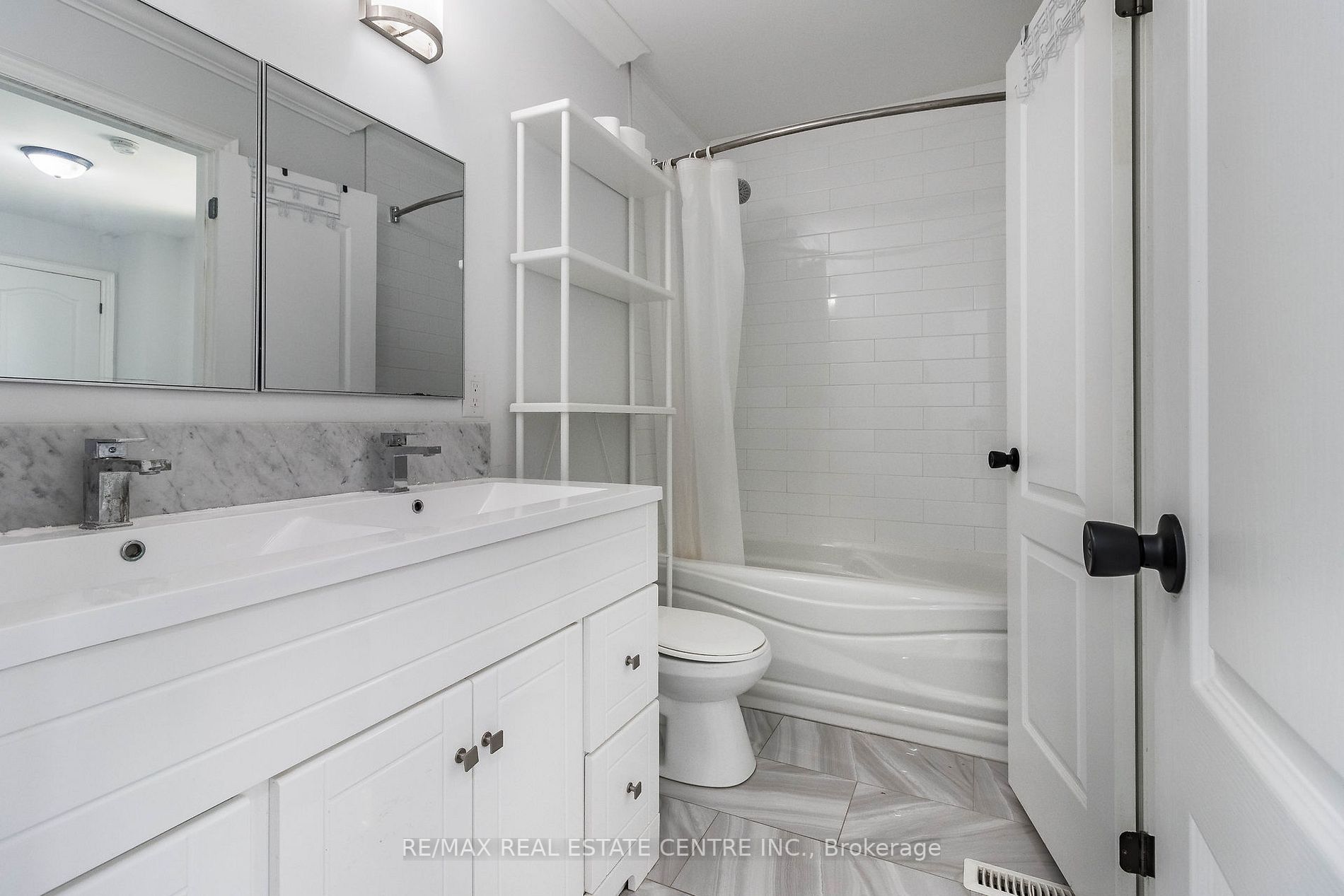 119 Madoc Dr