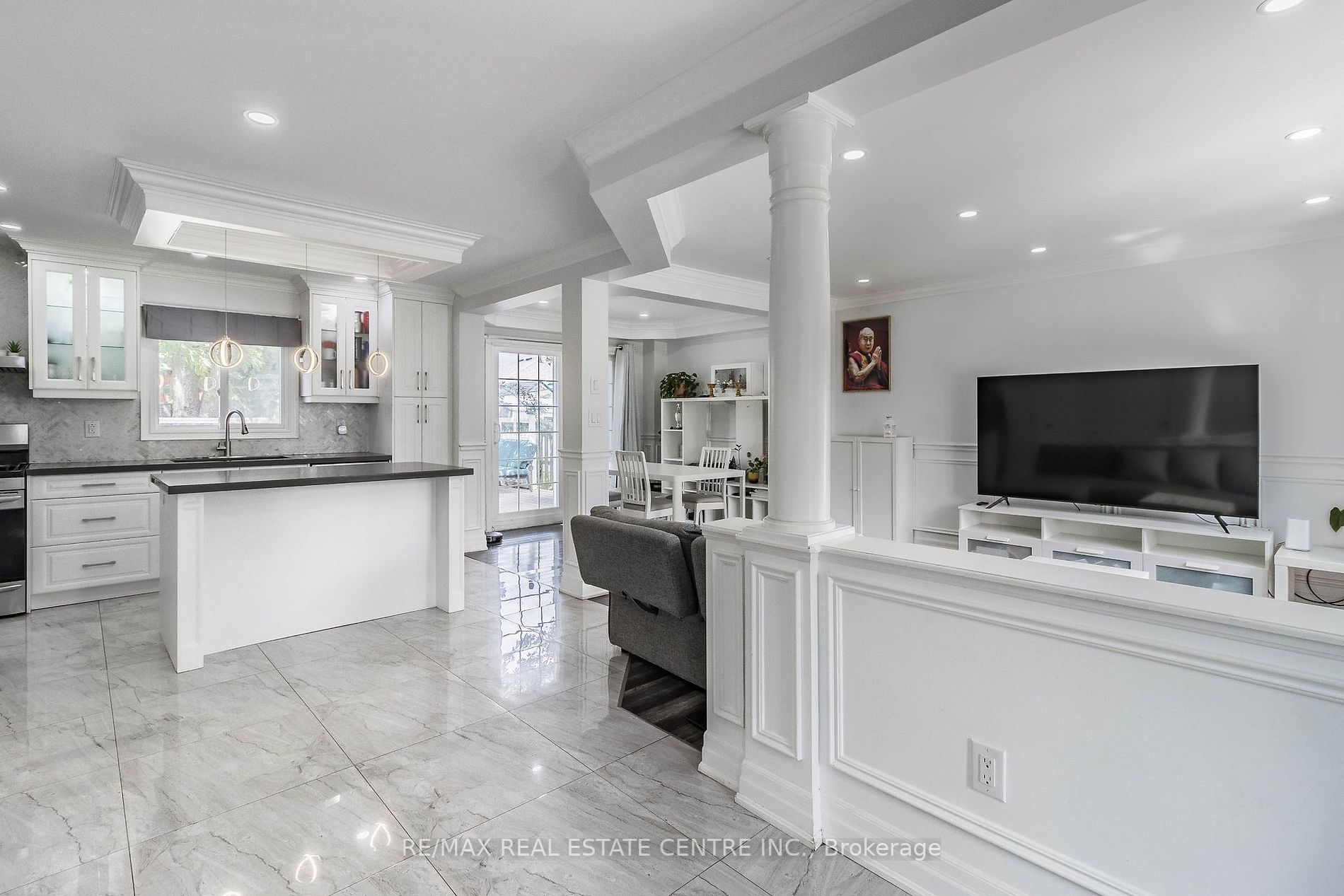 119 Madoc Dr