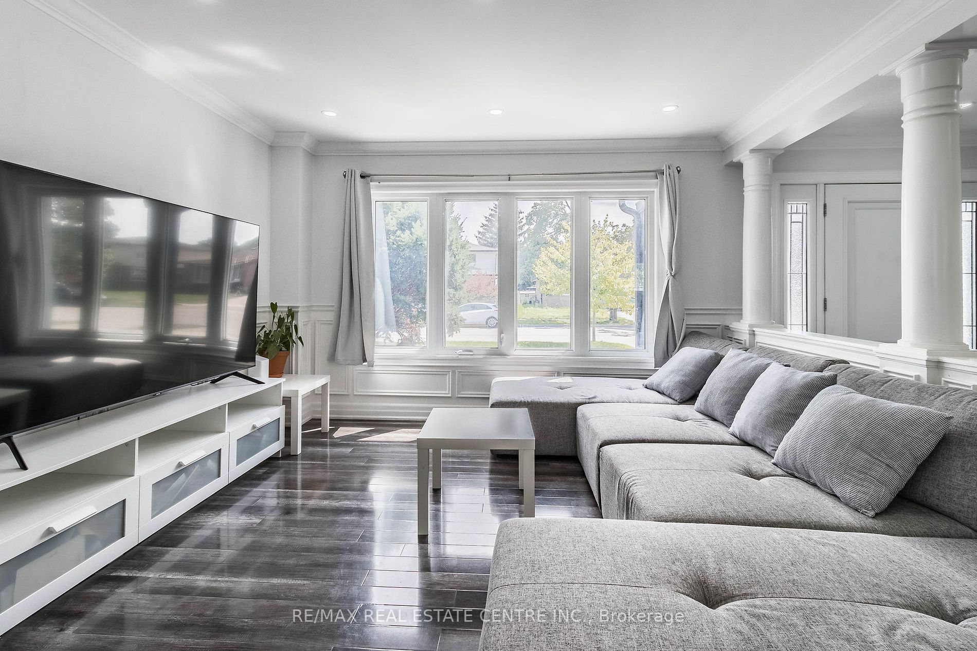 119 Madoc Dr