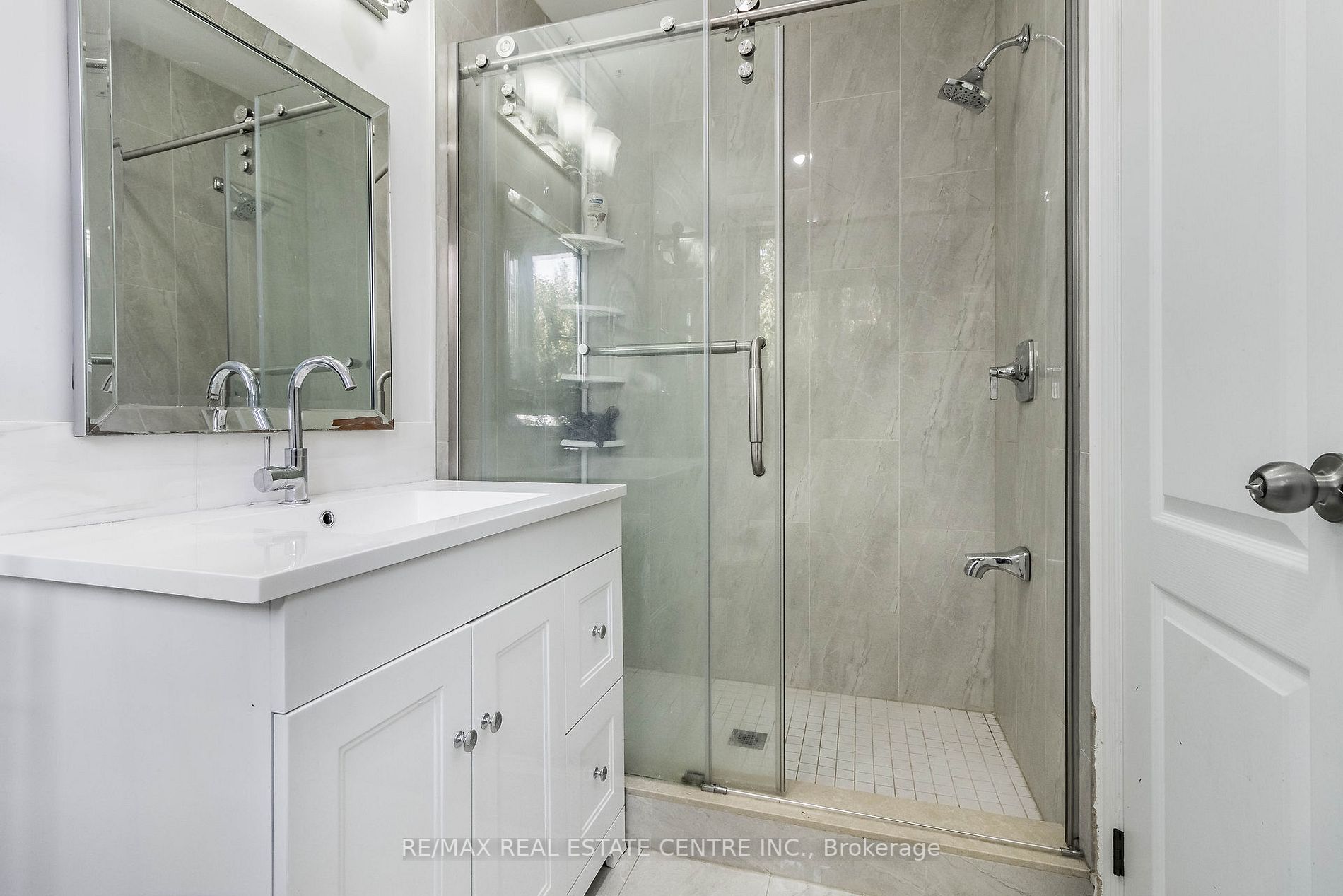 119 Madoc Dr