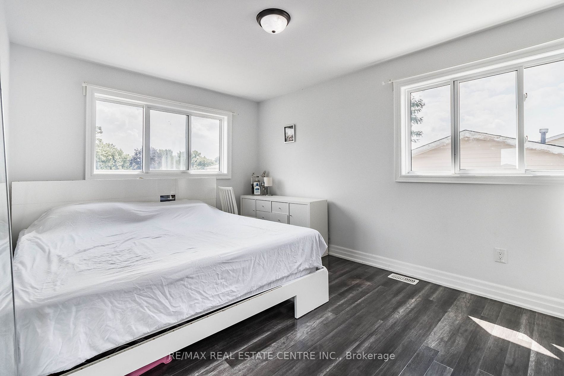 119 Madoc Dr