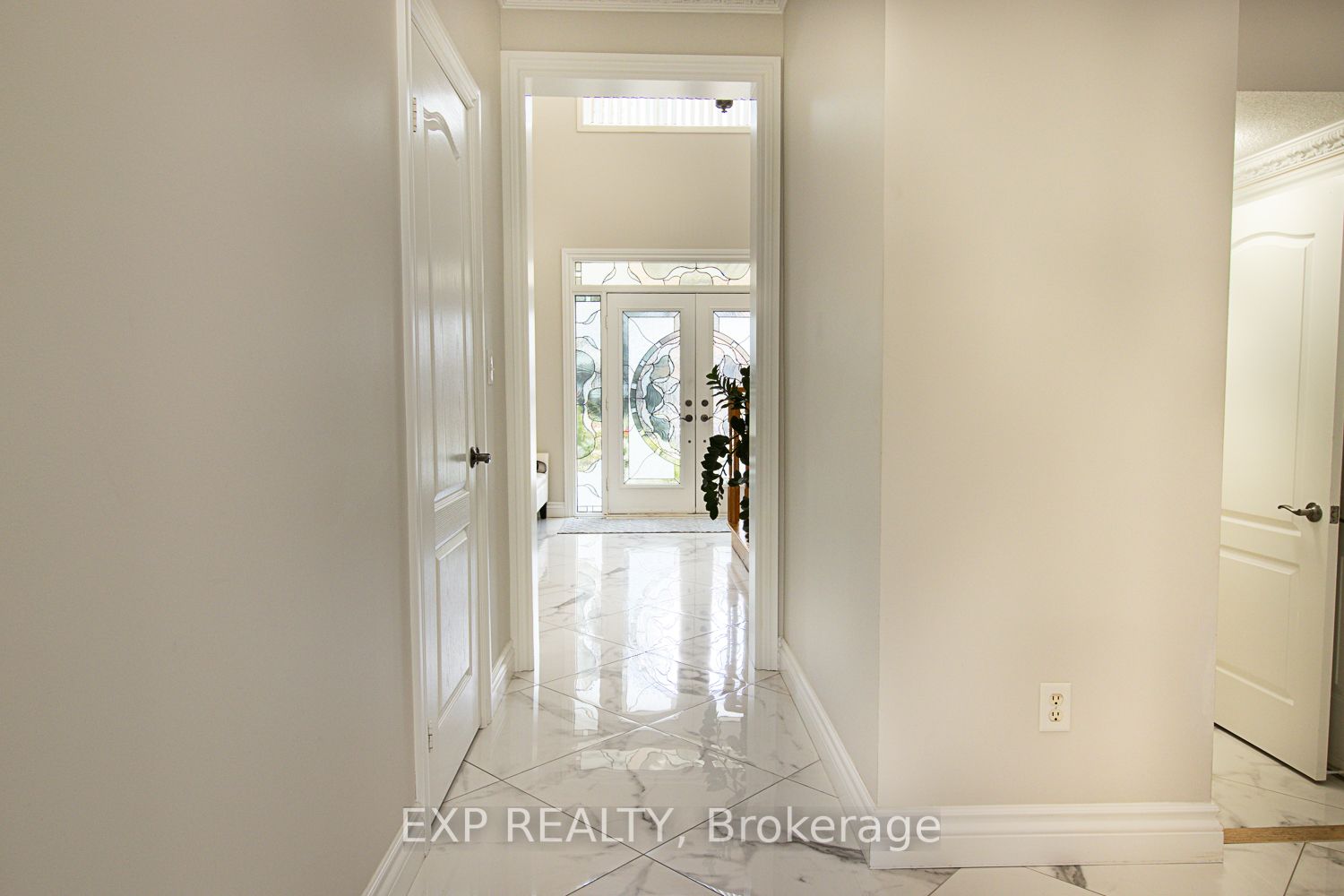 Listing W6753778 - Large Photo # 4