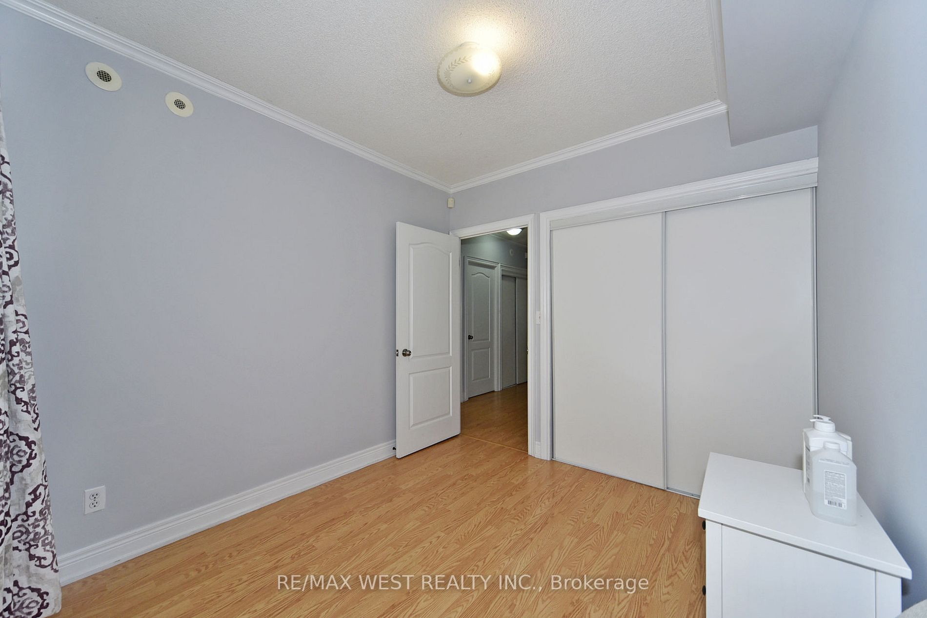 3031 Finch Ave W, #1005