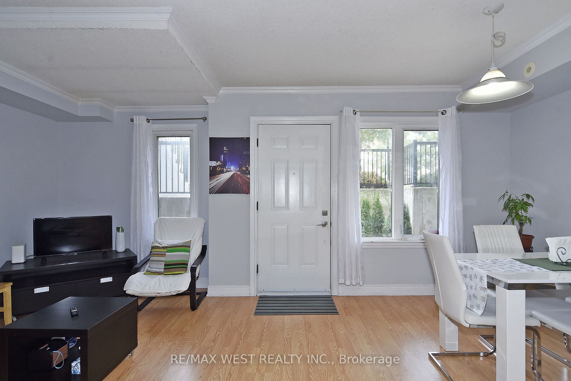 3031 Finch Ave W, #1005