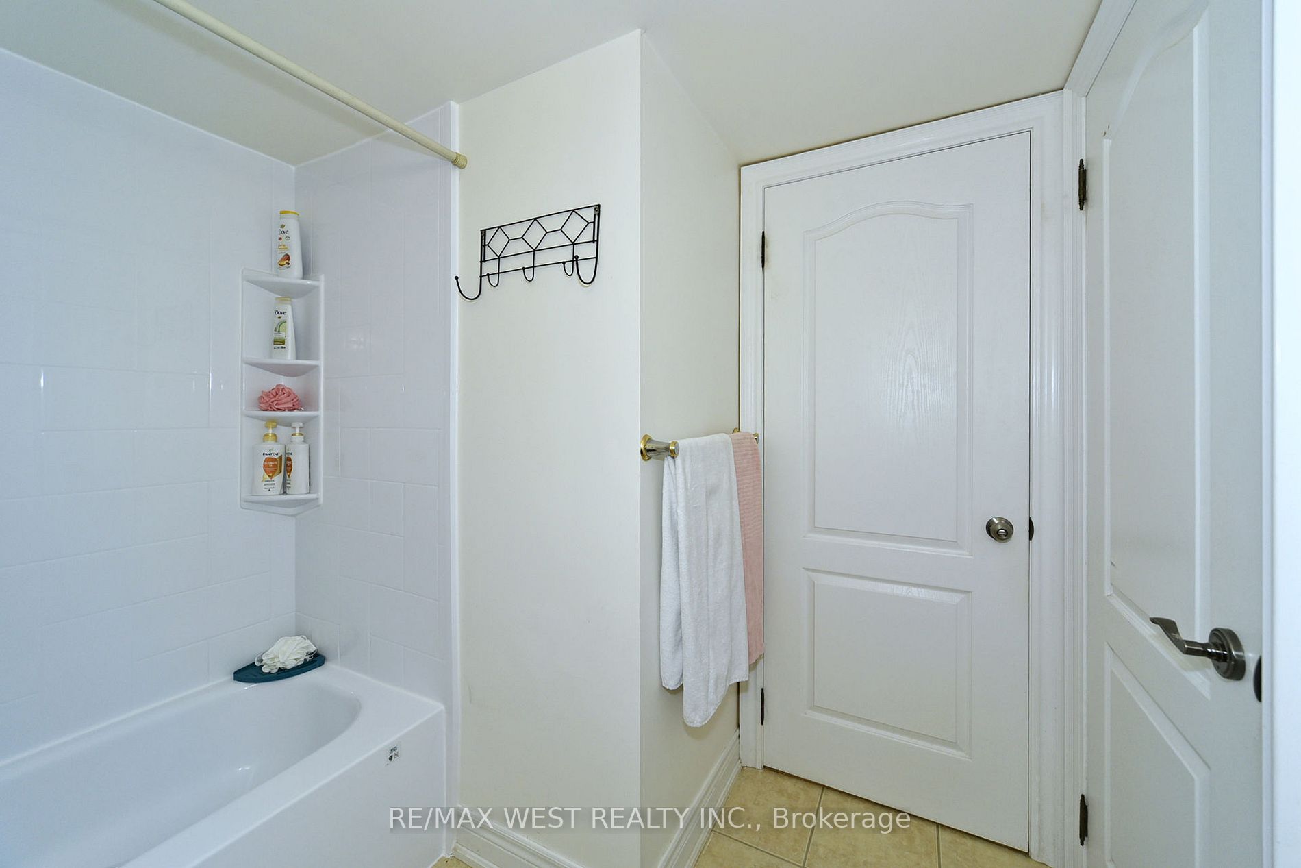 3031 Finch Ave W, #1005