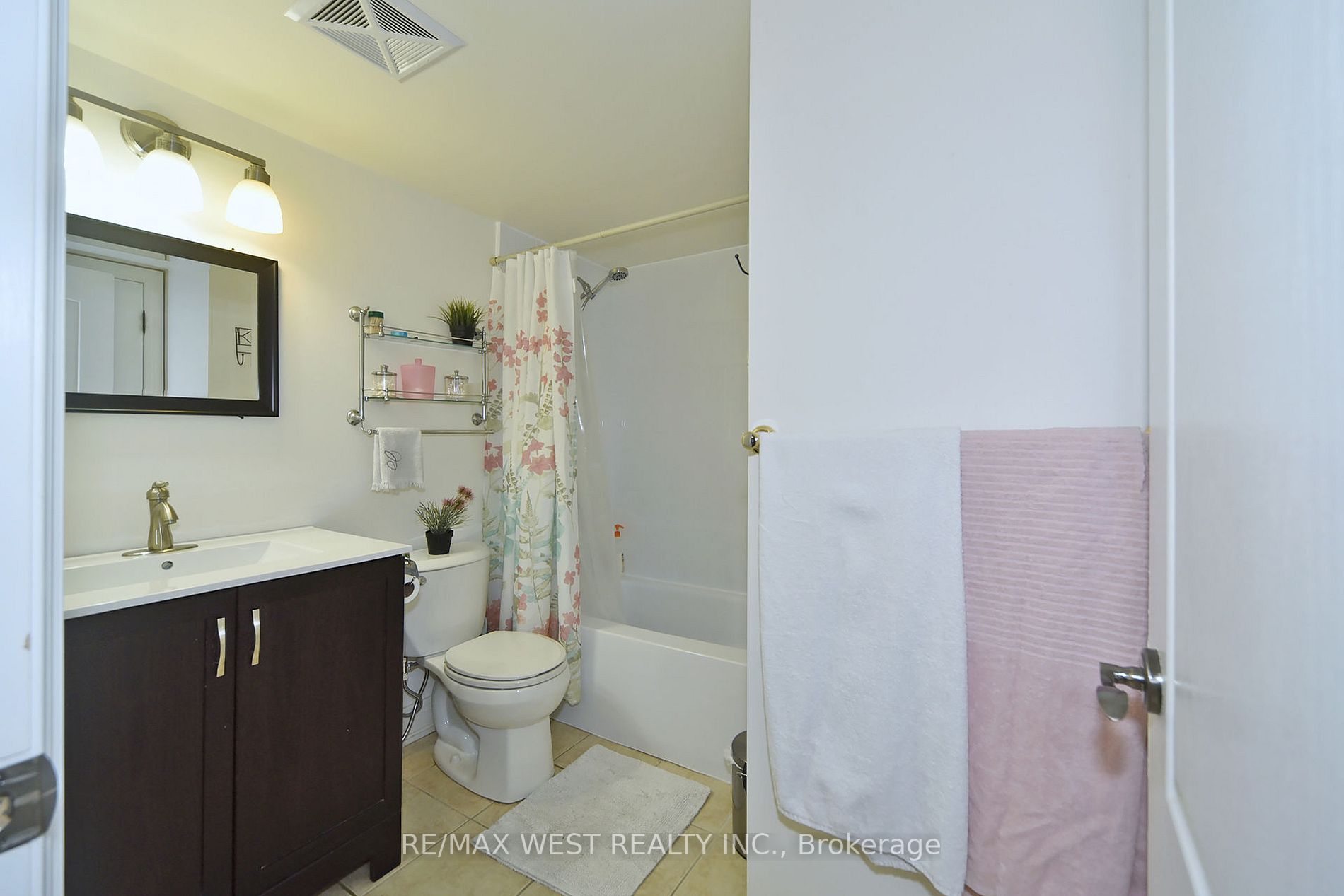 3031 Finch Ave W, #1005