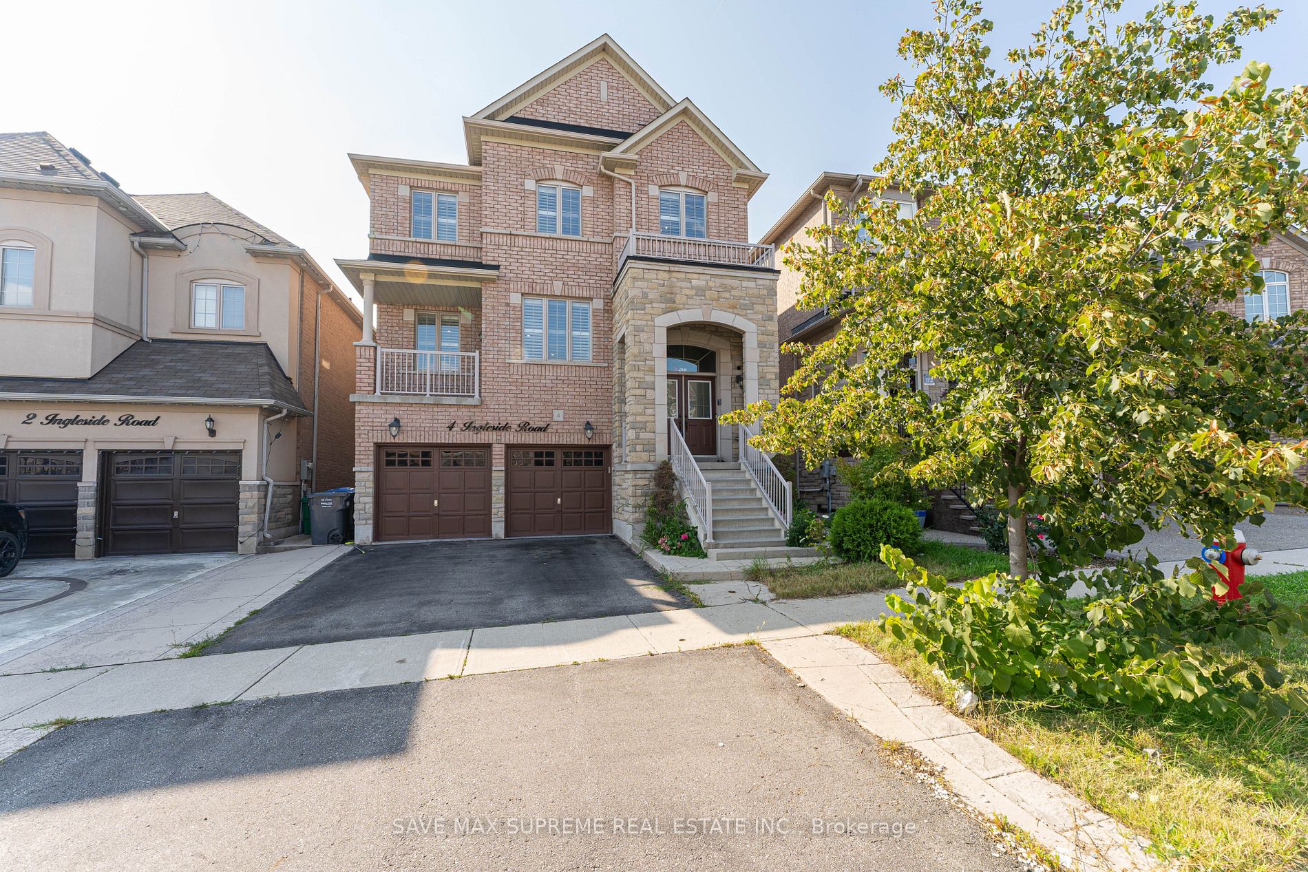 4 Ingleside Rd N