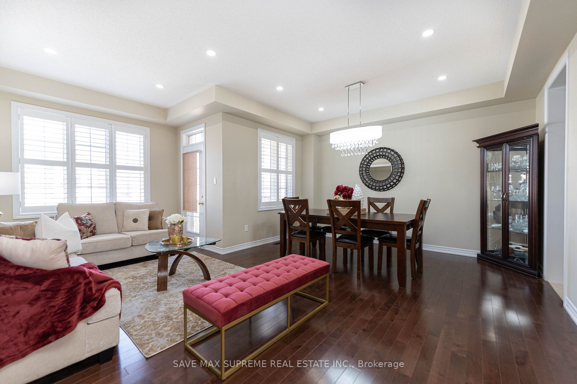 4 Ingleside Rd N