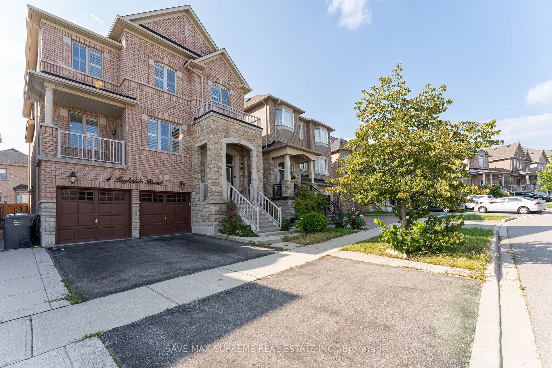 4 Ingleside Rd N
