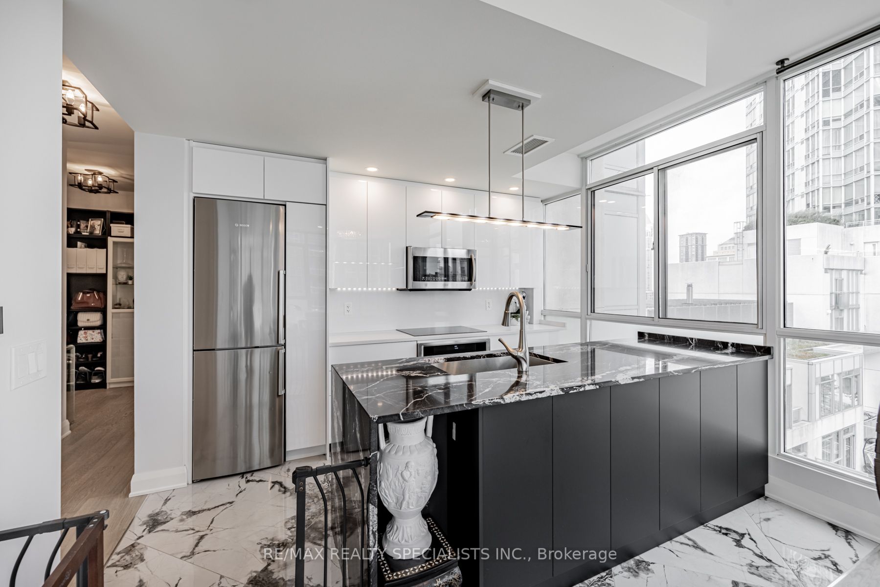 225 Webb Dr, #1005