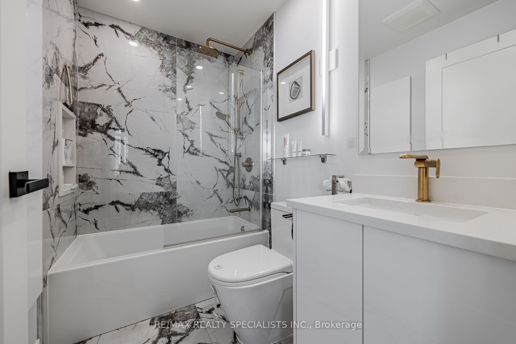 225 Webb Dr, #1005