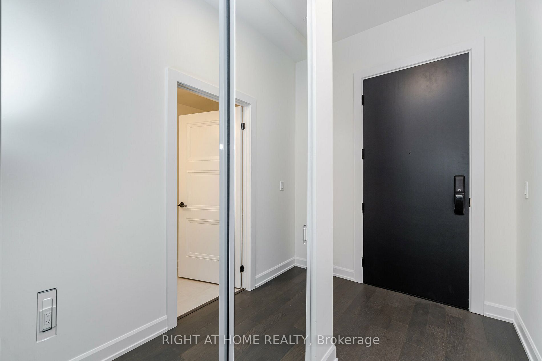 3200 william Coltson Avenue E, #117
