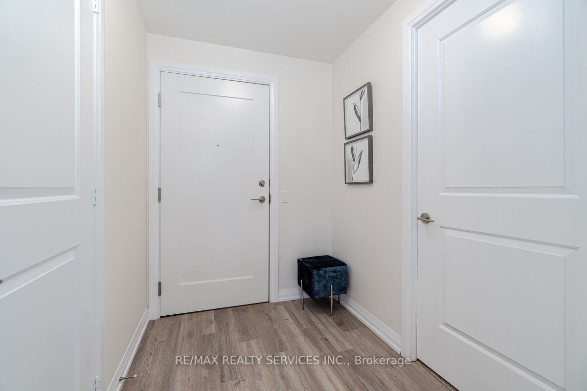 35 Watergarden Dr, #1419