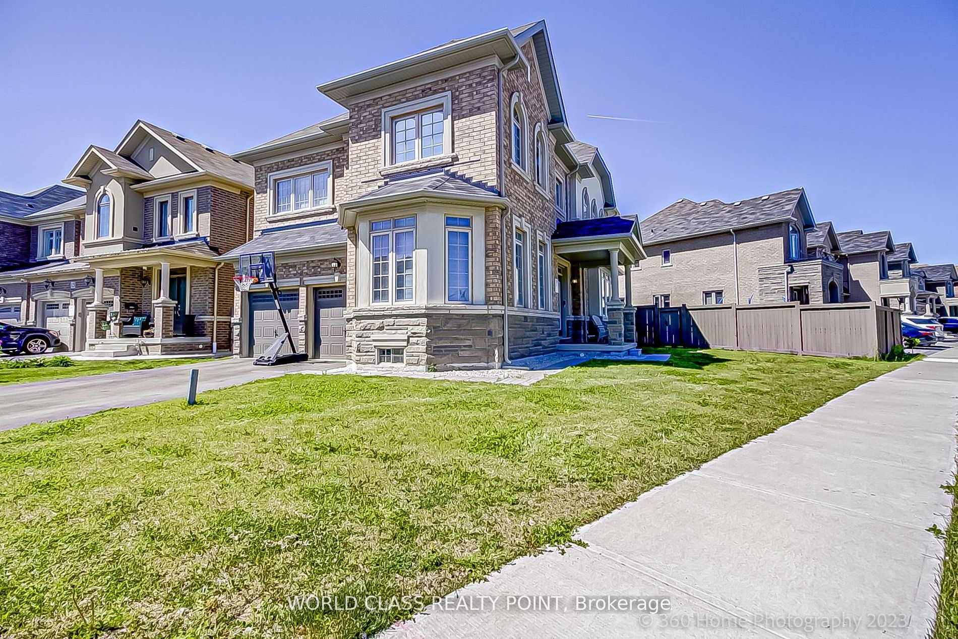 2 Loomis Rd