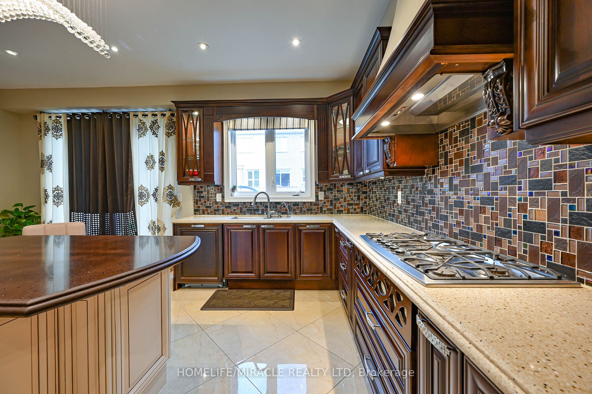 26 Selsdon St