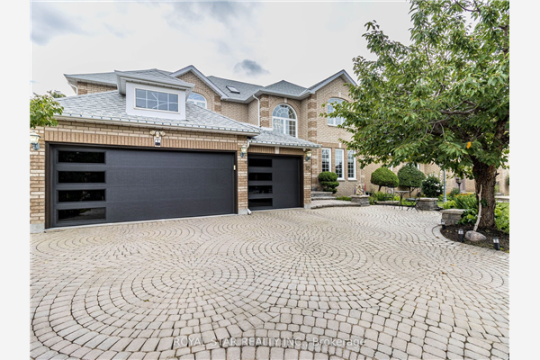 70 Colonel Bertram Rd, Brampton