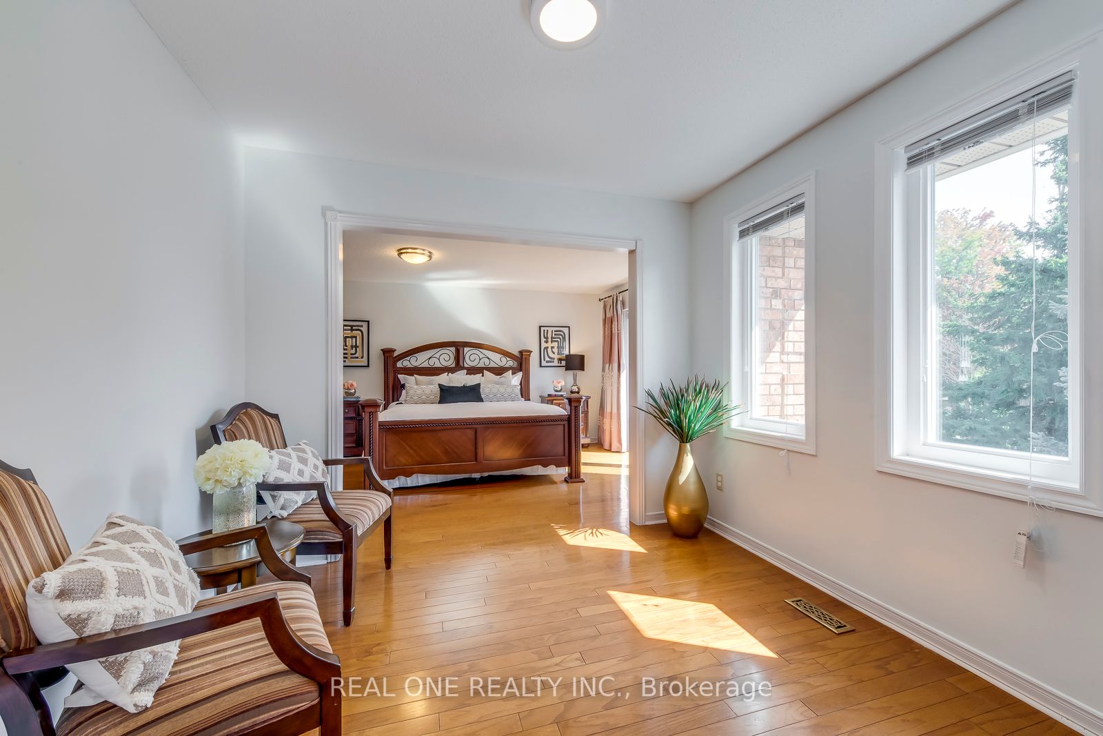 1276 Sir David Drive