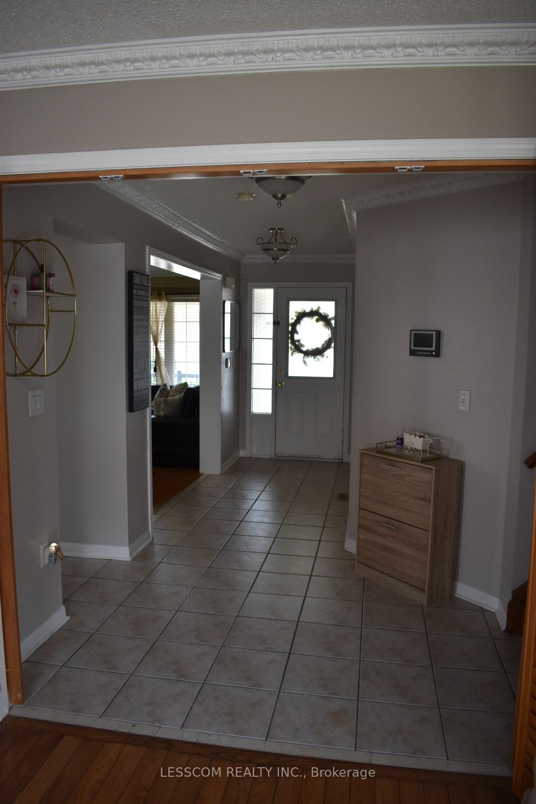 4 Cogswell Cres