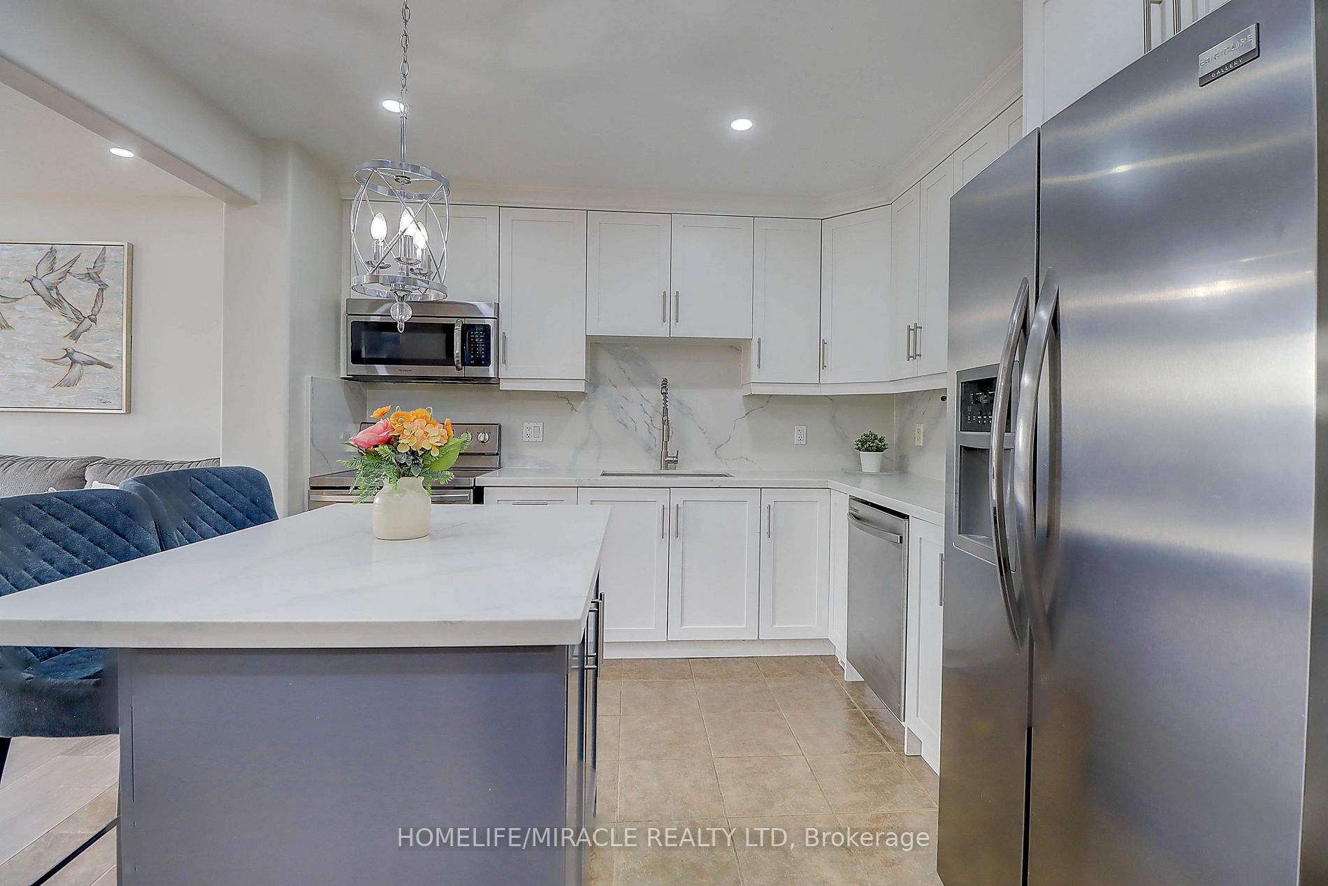 58 James Arnott Crescent