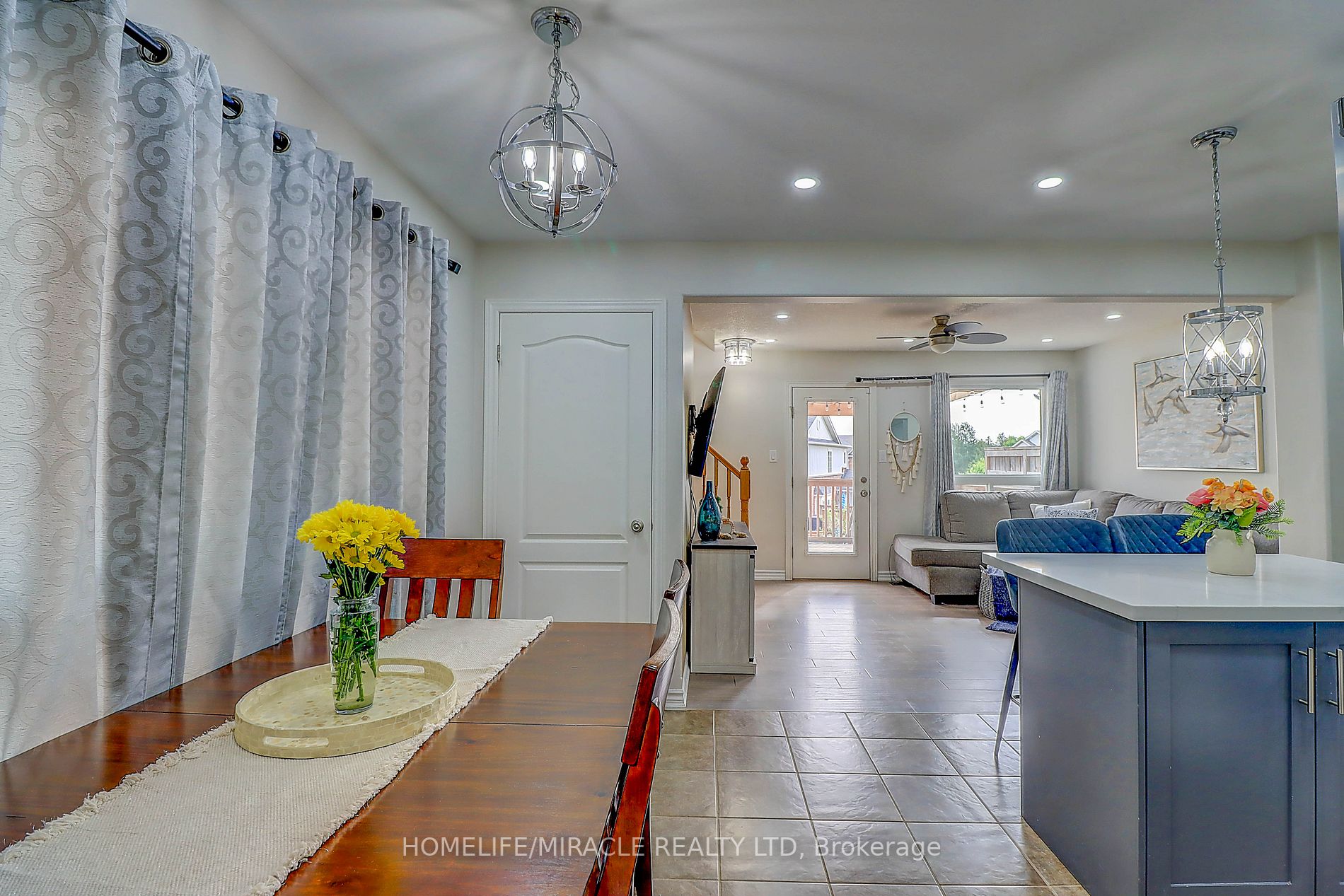 58 James Arnott Crescent