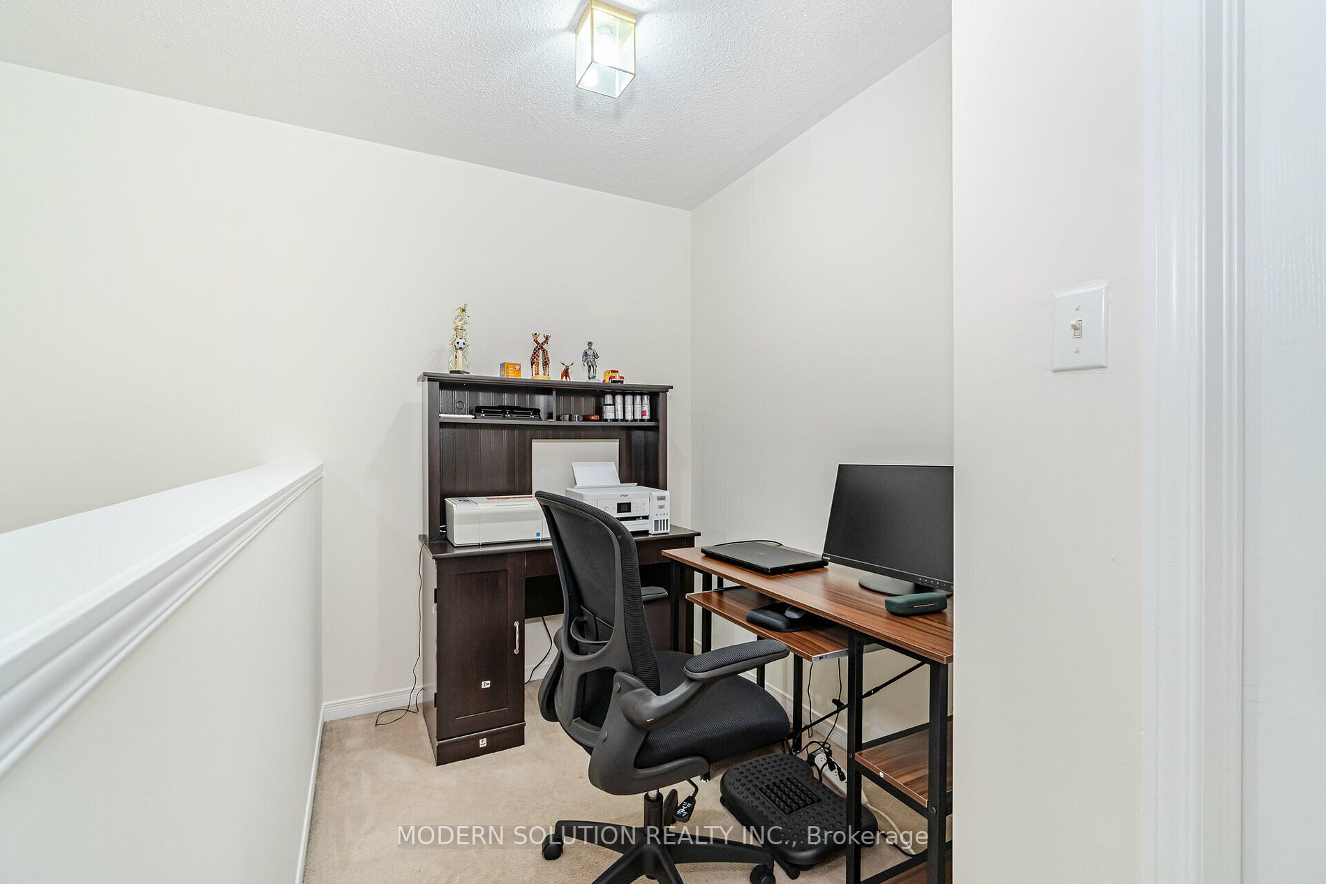 525 Novo Star Dr, #100