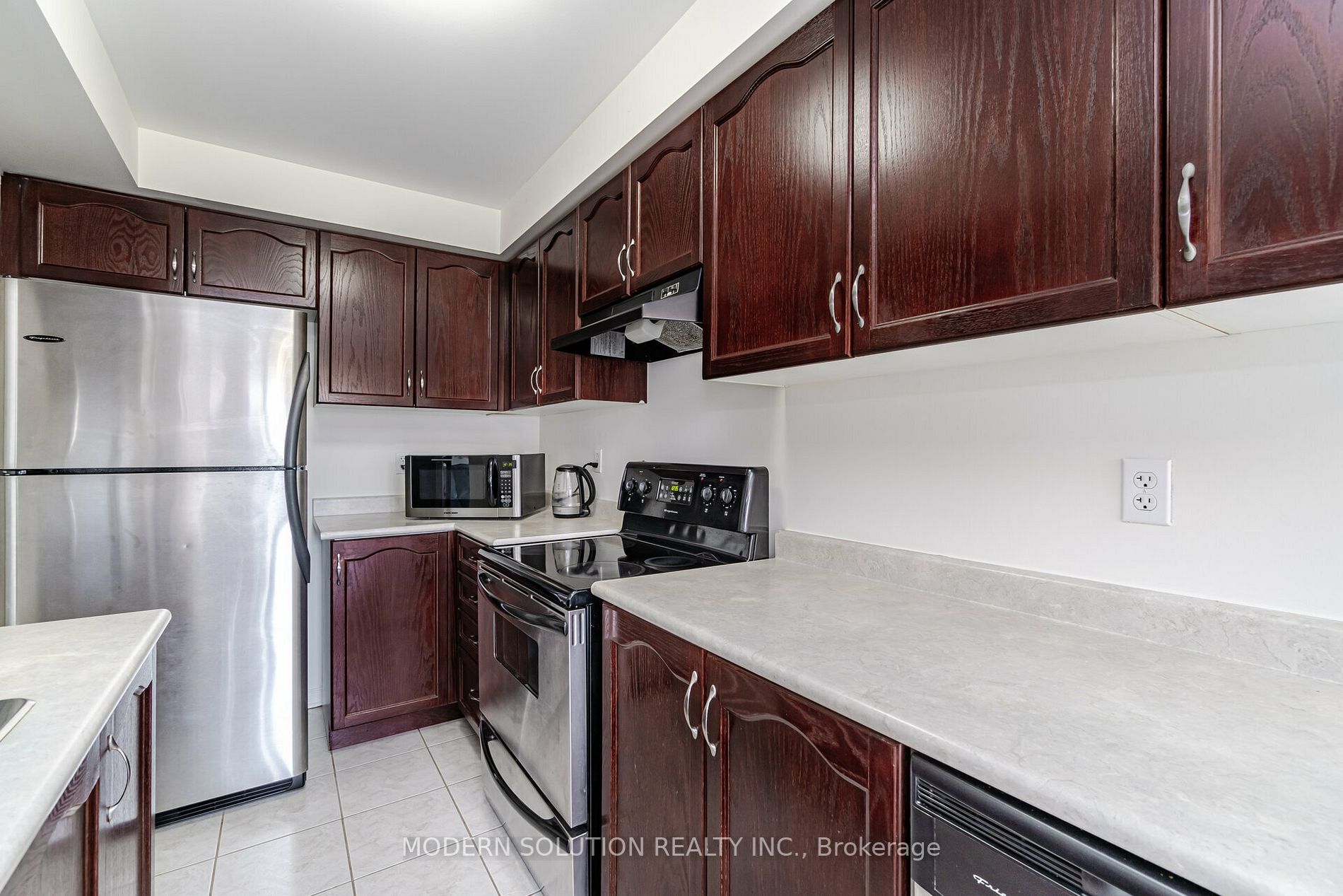 525 Novo Star Dr, #100
