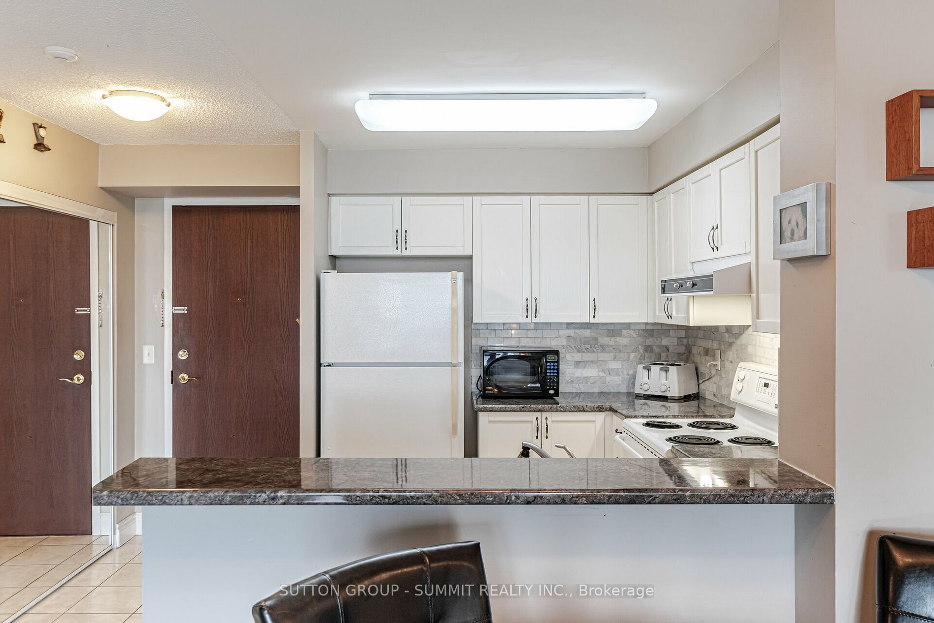 2545 Erin Centre Blvd, #609