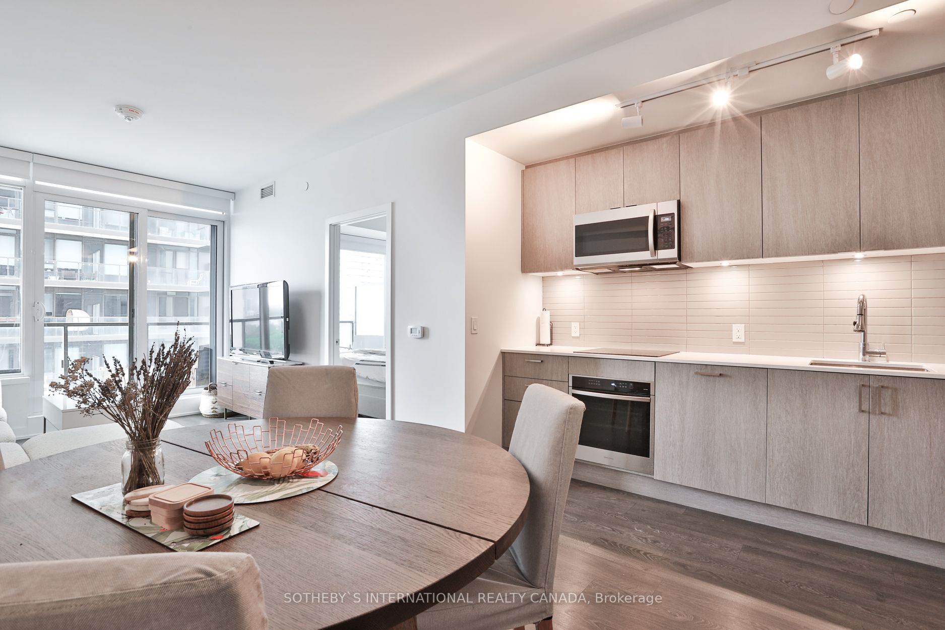 1926 Lake Shore Blvd W, #1511