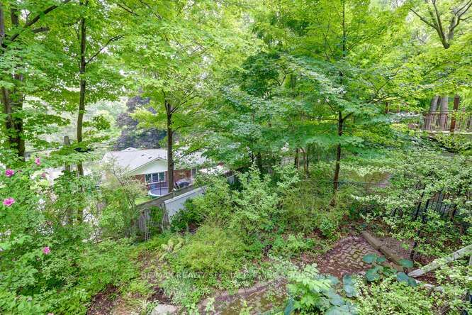 2411 Hammond Road
