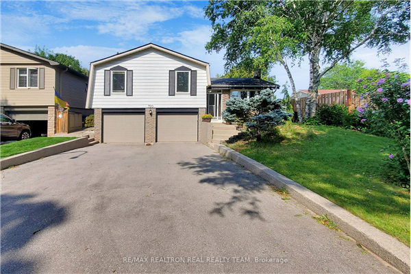 720 Catalina Cres, Burlington