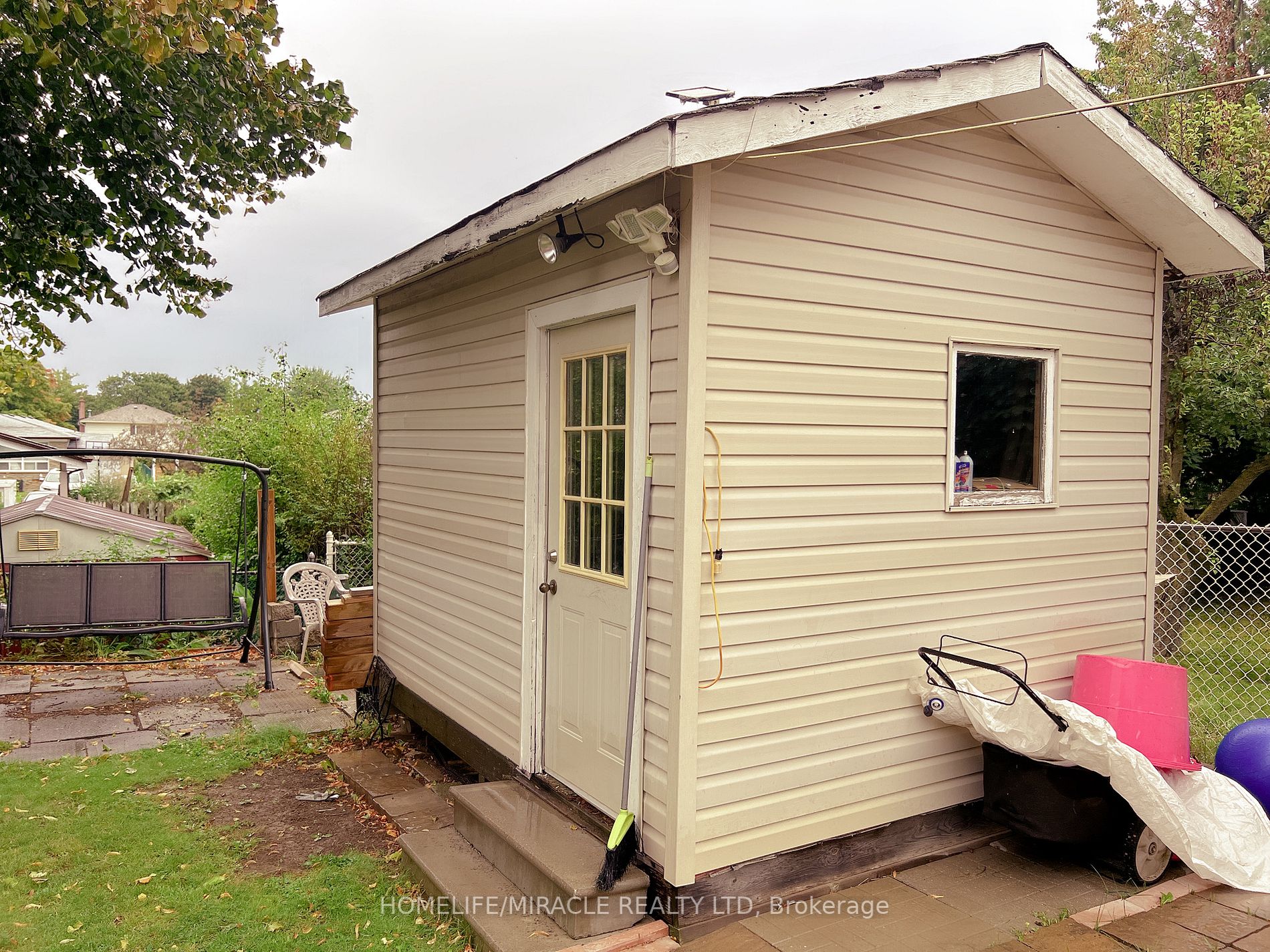 28 Welbeck Dr